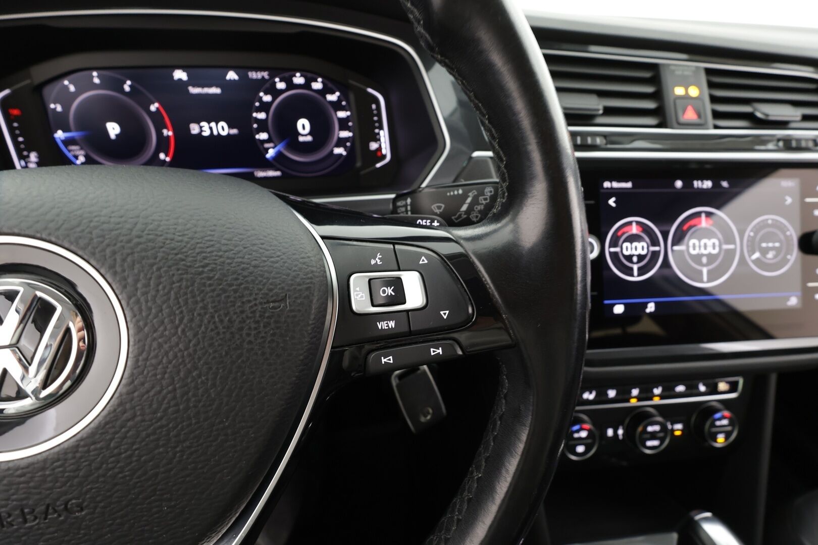 VOLKSWAGEN TIGUAN 2020 2.0 TSI 140kW 4Motion DSG - | ACC | Digimittaristo | Webasto | Koukku | P-Kamera | LED | Kaistavahti | Kaukovaloautomatiikka | Ratinlämm | ALV | Merkkihuollettu |