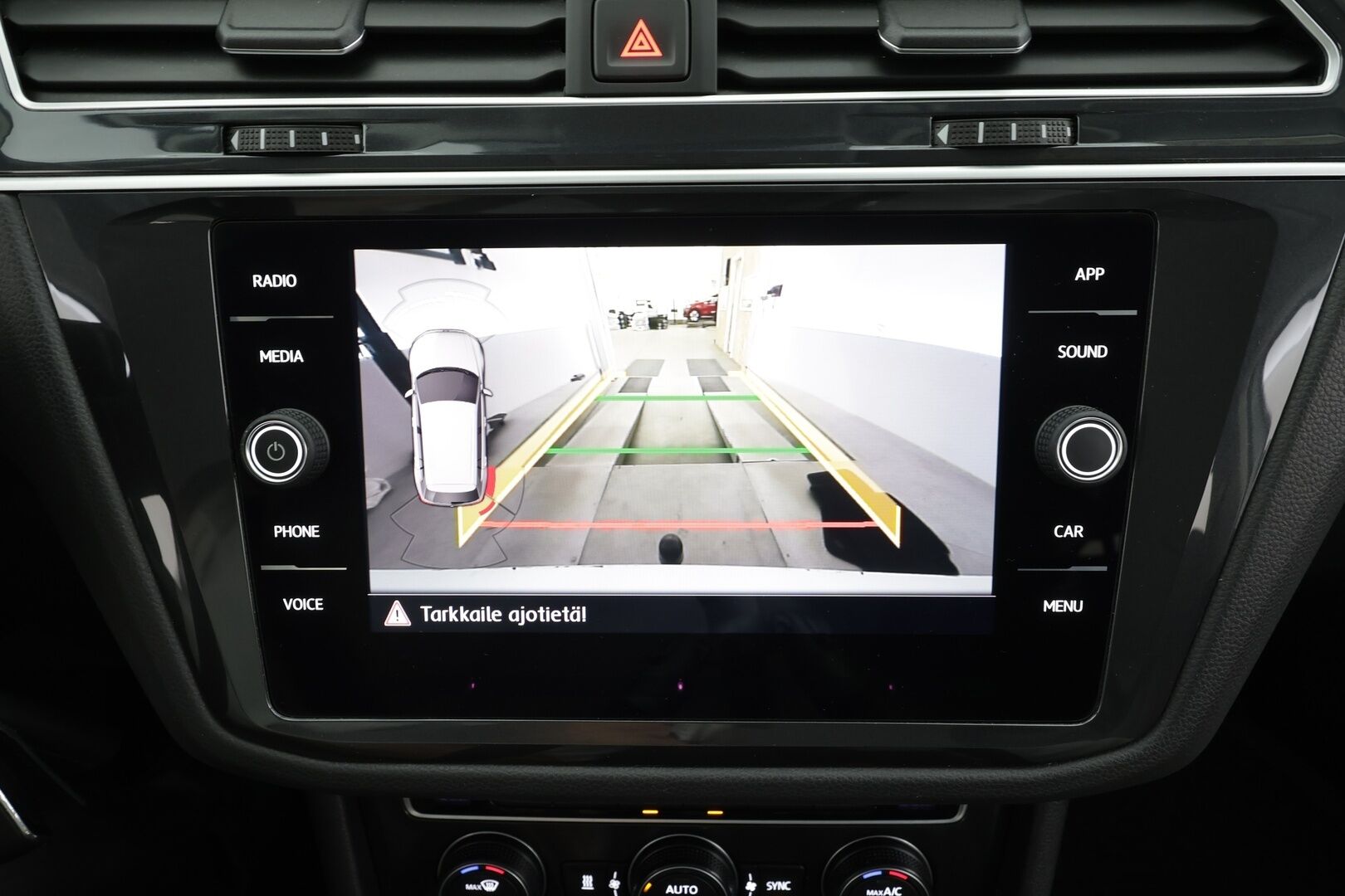 VOLKSWAGEN TIGUAN 2020 2.0 TSI 140kW 4Motion DSG - | ACC | Digimittaristo | Webasto | Koukku | P-Kamera | LED | Kaistavahti | Kaukovaloautomatiikka | Ratinlämm | ALV | Merkkihuollettu |
