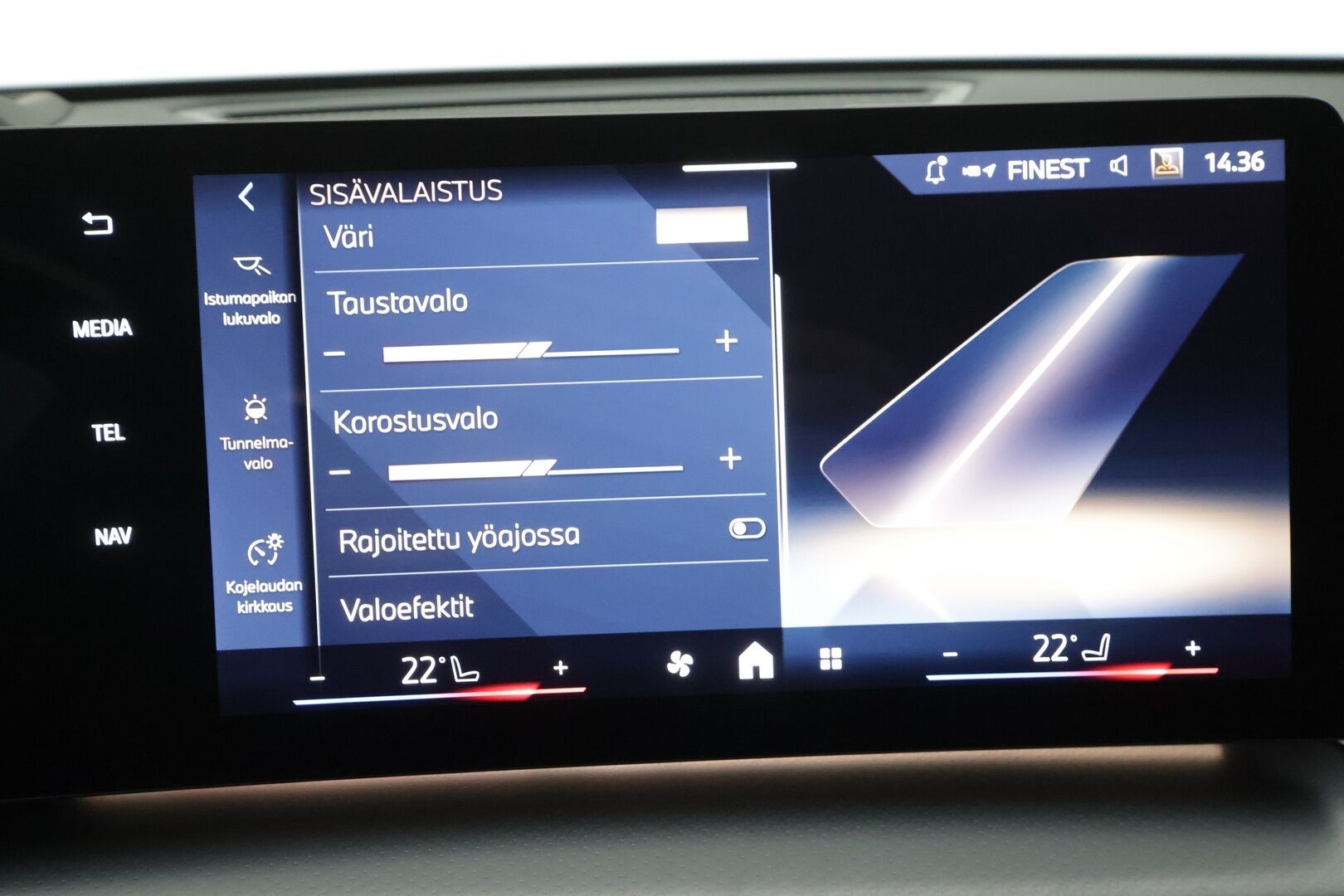 BMW IX1 2025 U11 30 xDrive Fully Charged M Sport - Vetokoukku | ACC | HUD | Widescreen | HiFi | 360-Kamera | Muistipenkki | Adapt.LED