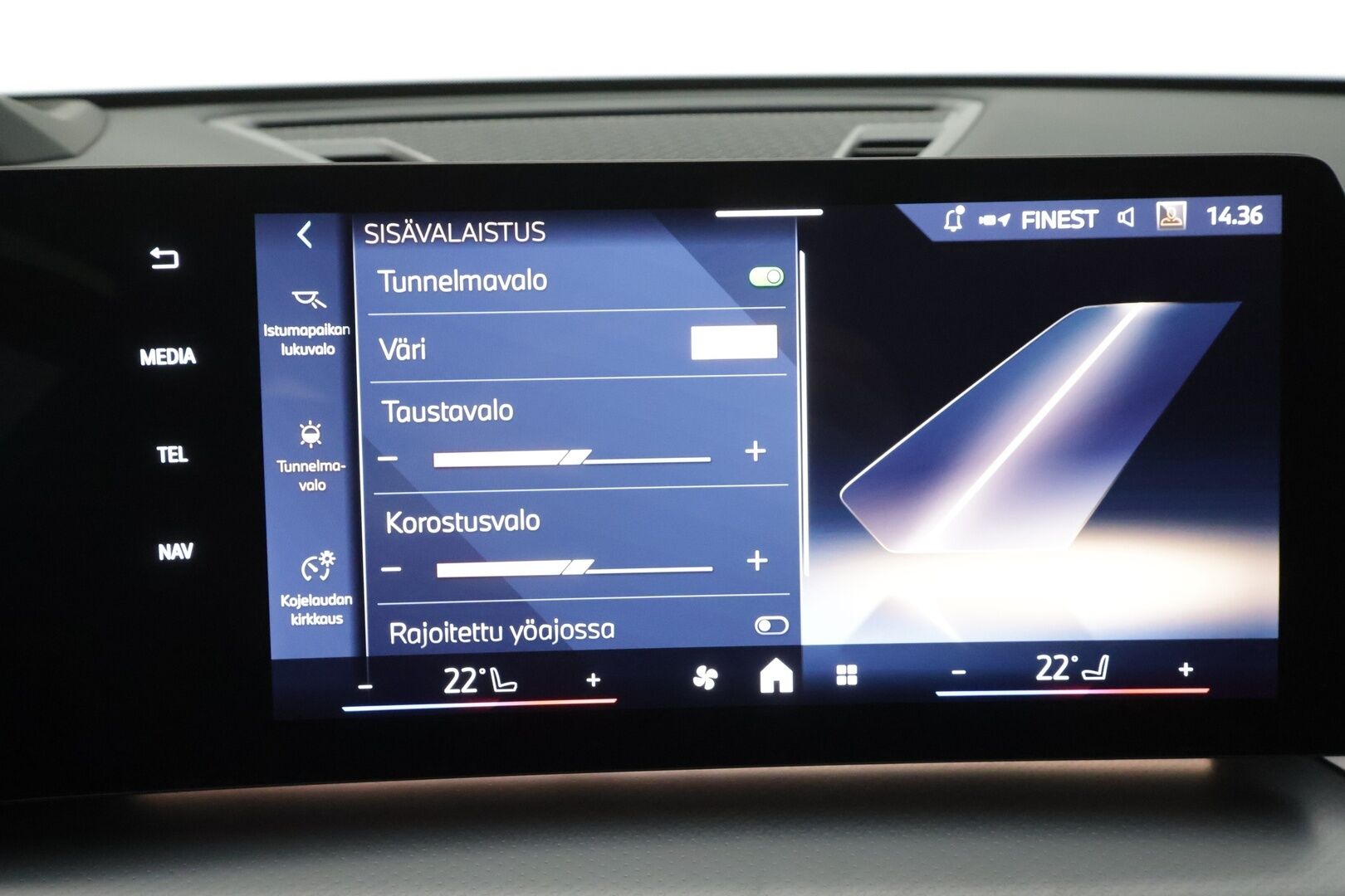 BMW IX1 2025 U11 30 xDrive Fully Charged M Sport - Vetokoukku | ACC | HUD | Widescreen | HiFi | 360-Kamera | Muistipenkki | Adapt.LED