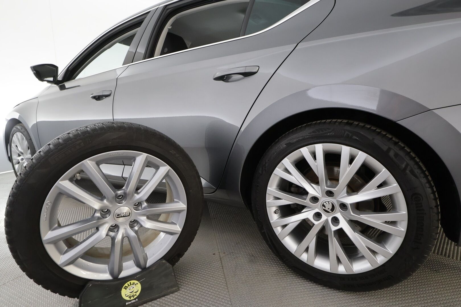 SKODA SUPERB 2023 1.4 TSI PHEV Ambition iV DSG - | Webasto | ACC | Matrix-LED | P.Kamera | Muistipenkki | Navi | Kaistavahti | Keyless | Kahdet renkaat aluvanteilla | 2x Latauskaapelit | Merkkihuollot |