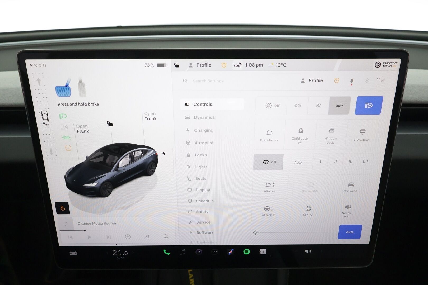 TESLA MODEL 3 2024 Long Range AWD Highland - | ILP | Lasikatto | Premium Audio | Ilmastoidut nahat | Matrix LED | Viihdenäyttö | P.Kamera | Valkoiset nahat | Facelift |