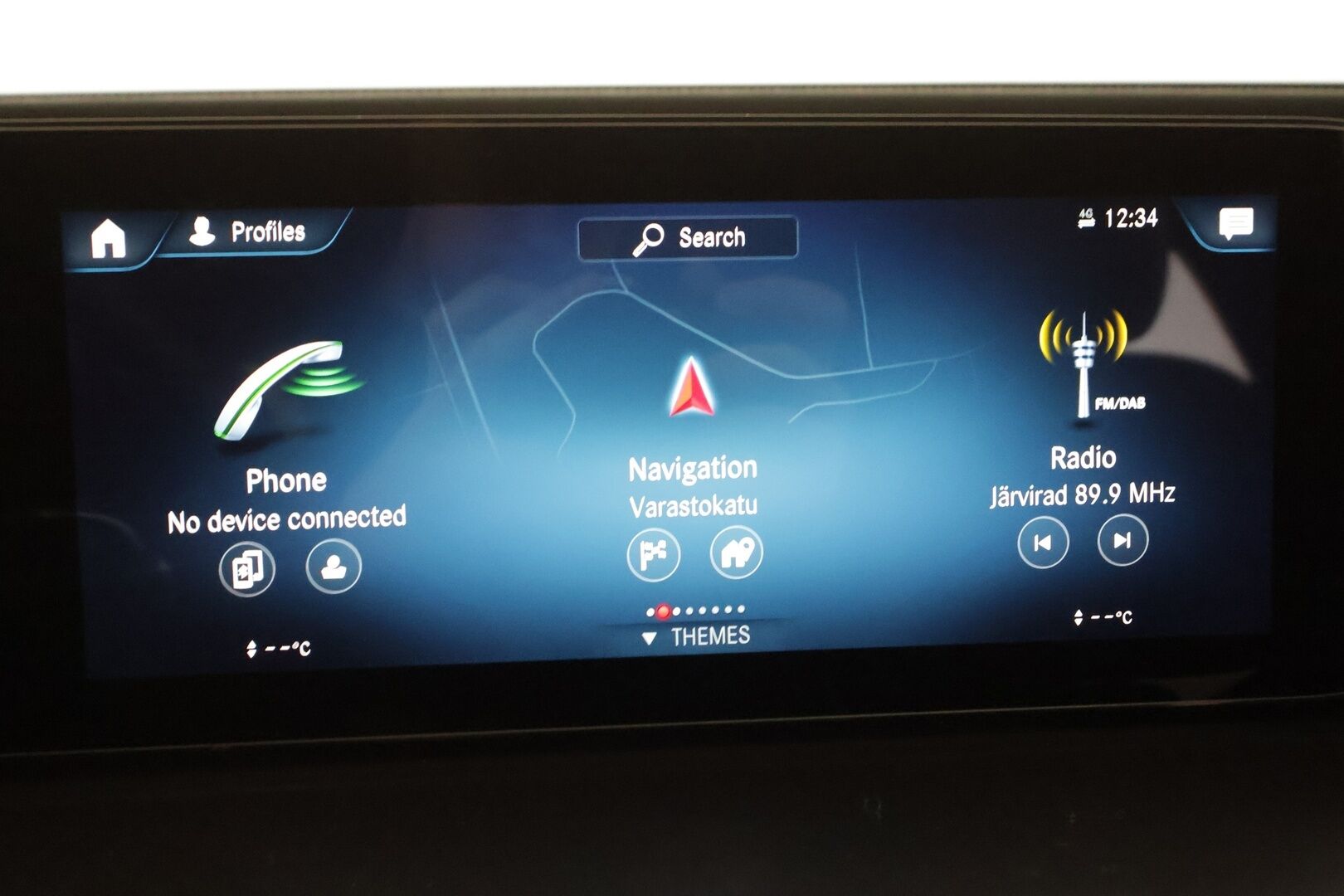 MERCEDES-BENZ EQC 2021 400 4Matic - Distronic+ | Muistipenkit | 360° | Midline | Multibeam | AMG-Sisäpaketti | Navi | Keyless | Tuplalasit | SoH 97,8% | Kahdet renkaat aluvanteilla | Juuri merkkihuollettu