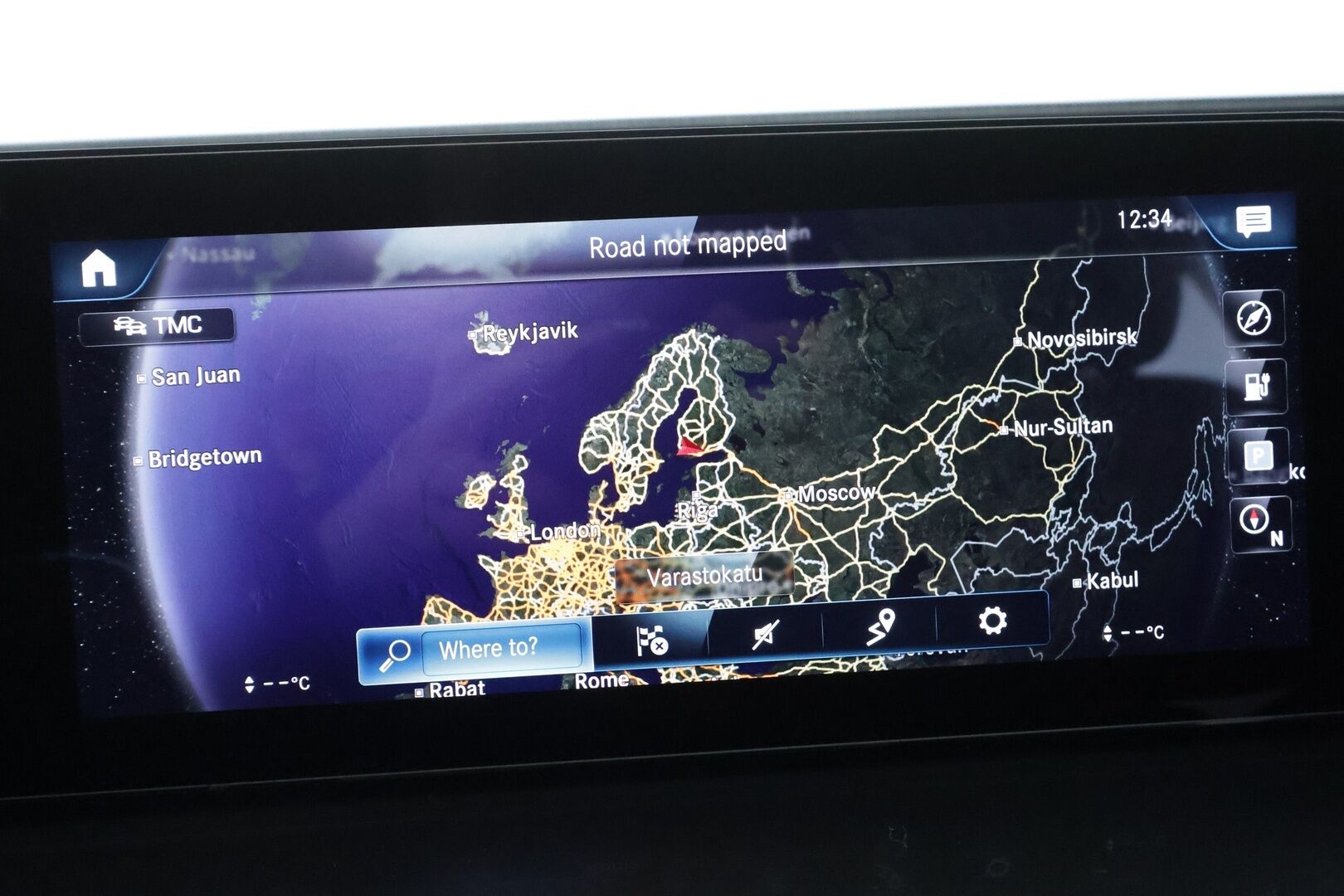 MERCEDES-BENZ EQC 2021 400 4Matic - Distronic+ | Muistipenkit | 360° | Midline | Multibeam | AMG-Sisäpaketti | Navi | Keyless | Tuplalasit | SoH 97,8% | Kahdet renkaat aluvanteilla | Juuri merkkihuollettu