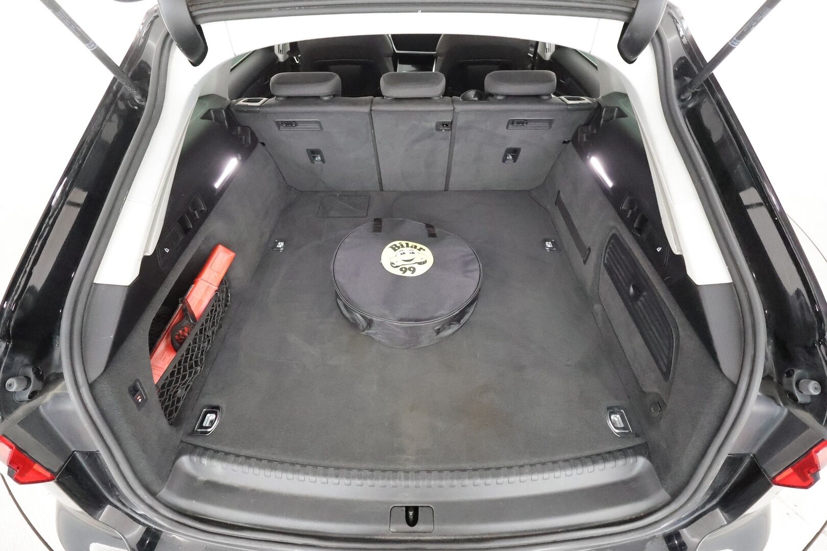 AUDI A6 2022 Avant Business Sport 50 TFSI e quattro S-tronic - | ACC | Digimittari | Koukku | Sporttipenkit | Navi | LED | Sähköluukku | Akku kuntotarkastettu | Kahdet renkaat aluvanteilla | Merkkihuollettu |
