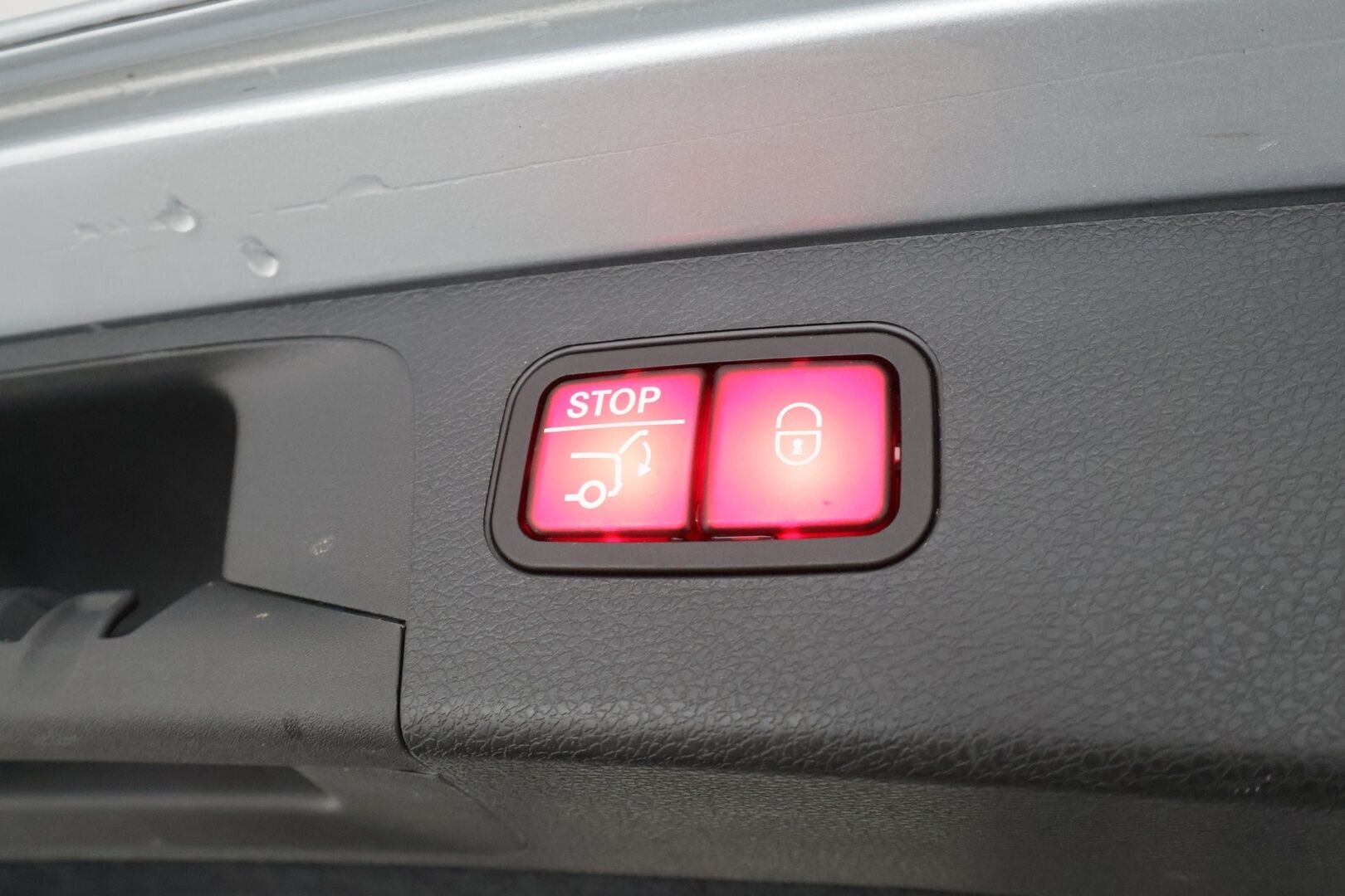 MERCEDES-BENZ E 2021 300 de 4Matic T A Business EQ Power AMG - Distronic+ | Comfort Penkit Muistilla | Koukku | Widescreen | Multibeam LED | 360-Kamera | Merkkihuollot | Facelift