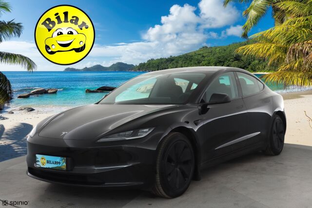 TESLA MODEL 3 2024