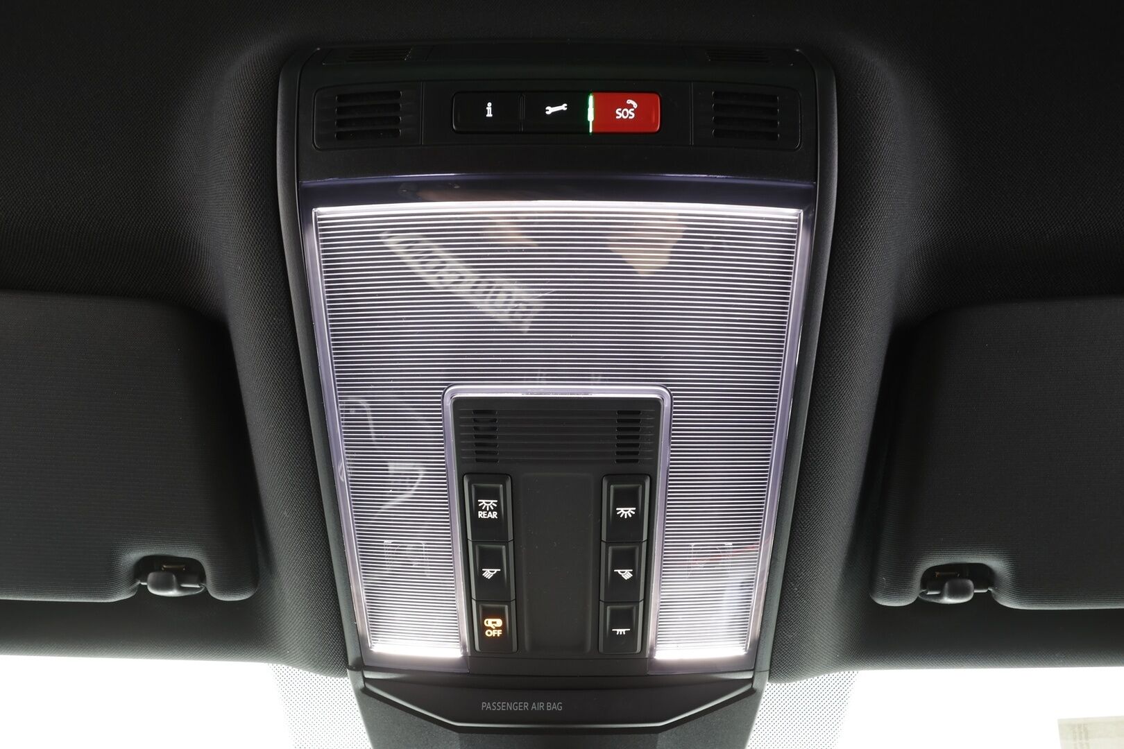 VOLKSWAGEN PASSAT 2020 Variant Highline 2,0 TSI 200 kW (272 hv) 4MOTION DSG-automaatti R-Line Edition - | ACC | Digimittari | Koukku | Webasto | Sporttinahat | Matrix LED | P.Kamera | Adaptiivinen alusta | Navi | Keyless | Merkkihuollettu | Huippusiisti | 