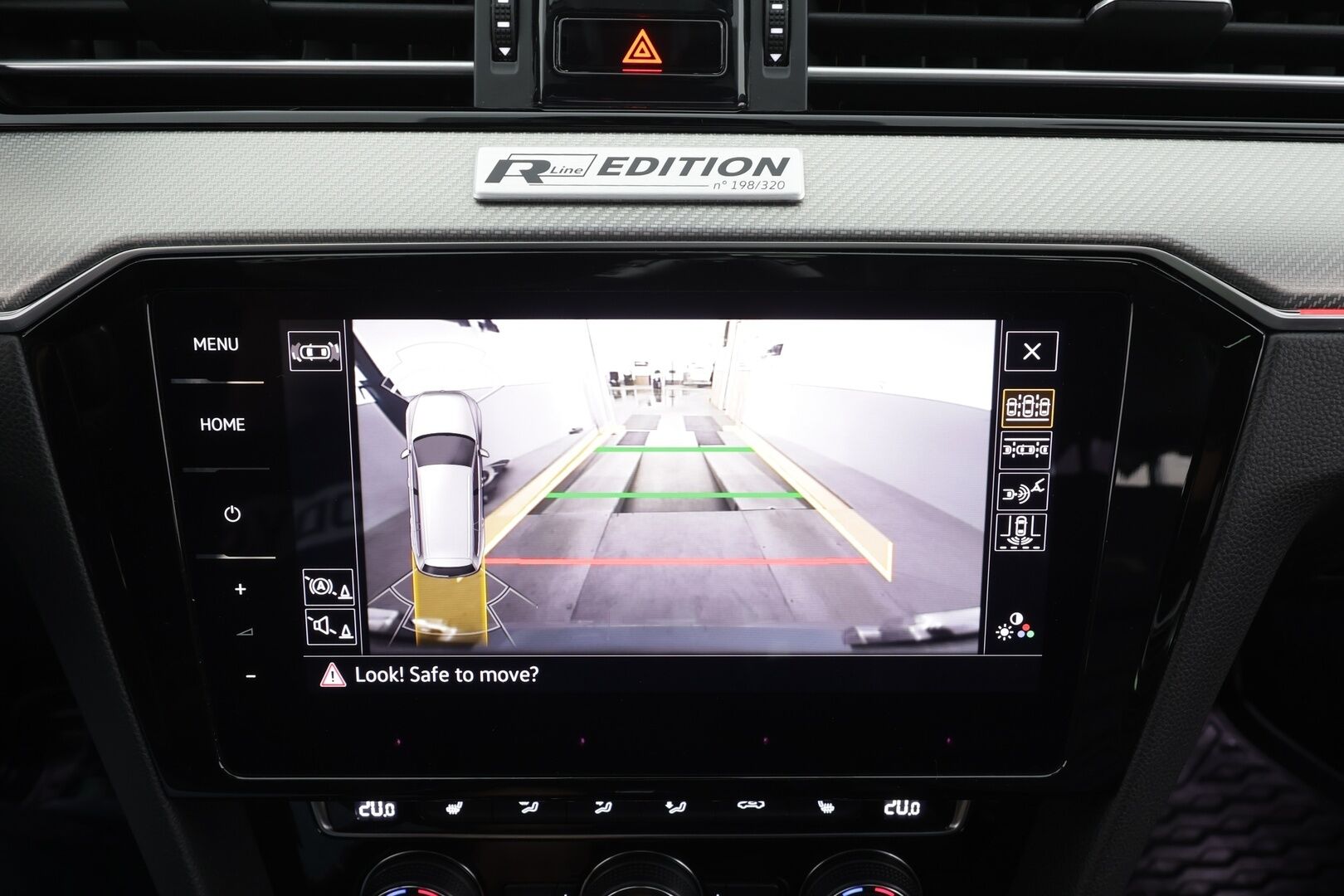 VOLKSWAGEN PASSAT 2020 Variant Highline 2,0 TSI 200 kW (272 hv) 4MOTION DSG-automaatti R-Line Edition - | ACC | Digimittari | Koukku | Webasto | Sporttinahat | Matrix LED | P.Kamera | Adaptiivinen alusta | Navi | Keyless | Merkkihuollettu | Huippusiisti | 