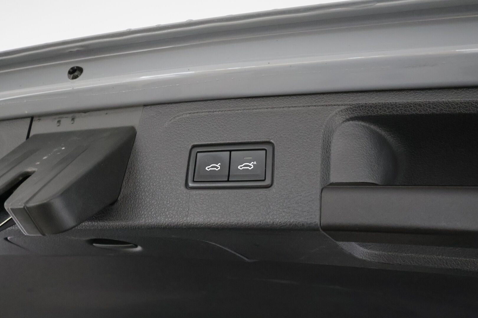 VOLKSWAGEN PASSAT 2020 Variant Highline 2,0 TSI 200 kW (272 hv) 4MOTION DSG-automaatti R-Line Edition - | ACC | Digimittari | Koukku | Webasto | Sporttinahat | Matrix LED | P.Kamera | Adaptiivinen alusta | Navi | Keyless | Merkkihuollettu | Huippusiisti | 
