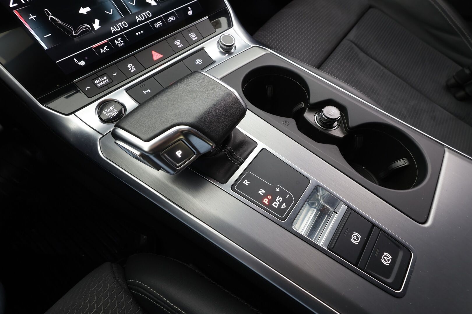 AUDI A6 2023 Avant Business Sport 55 TFSI e quattro Stronic Electrified Edition - Kahdet renkaat aluvanteilla | Merkkihuollot | 2x Latauskaapelit | Koukku | ACC | Matrix | P.Tutkat | Sportpenkit |
