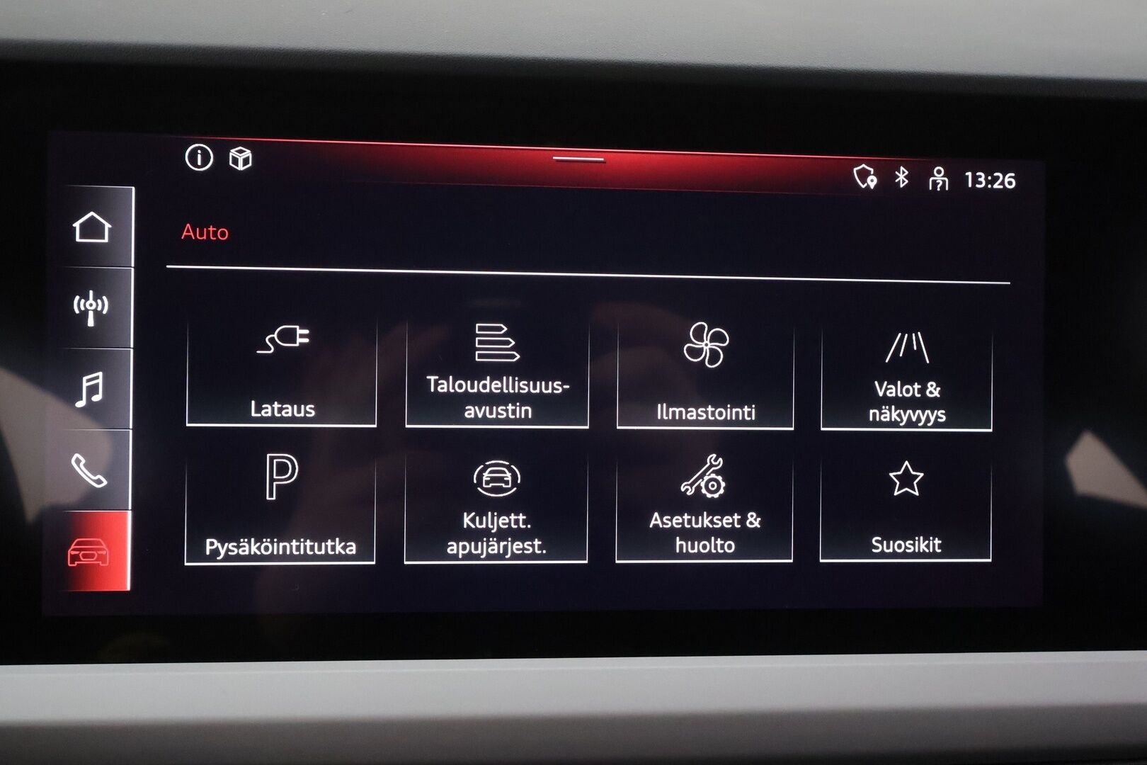 AUDI Q4 E-TRON 2022 Edition Advanced 50 quattro - ILP | Koukku | ACC | Sonos | P. Kamera | Sporttipenkit | LED | Digimittaristo | Navi | 2x latauskaapelit | Kahdet renkaat aluvanteilla | Merkkihuollot
