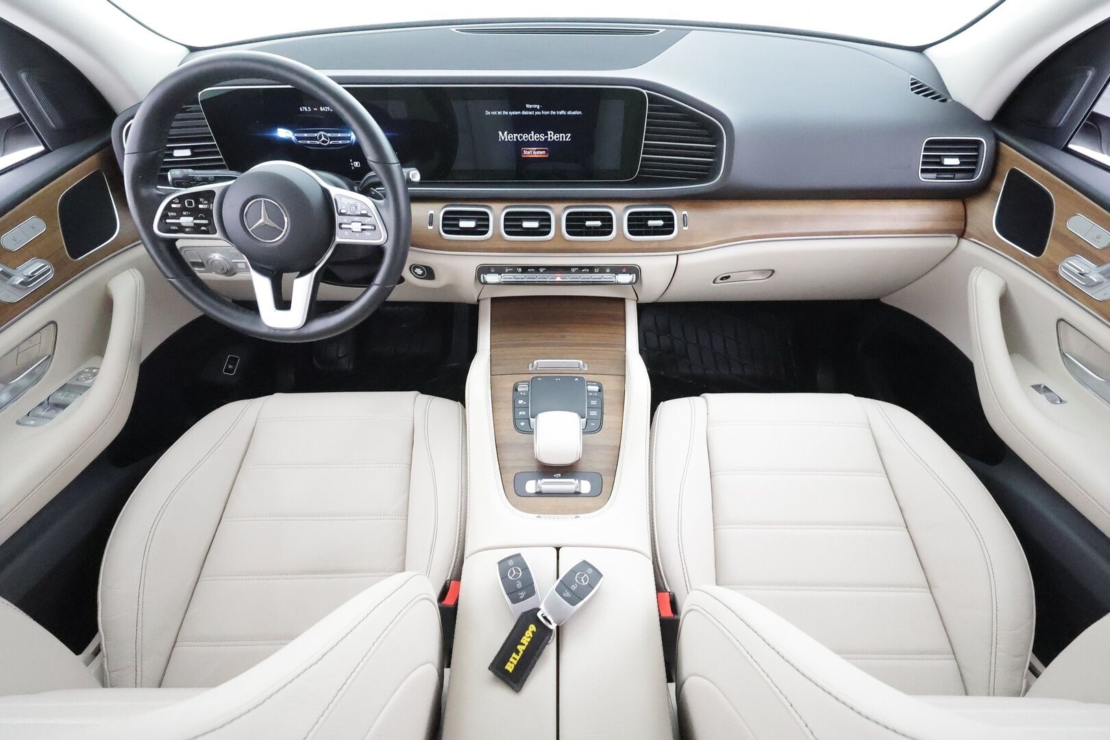 MERCEDES-BENZ GLE 2022 350de 4Matic SE Edition - Distronic+ | Airmatic | Muistipenkit | Koukku | 360° | Vaaleat nahat | NAVI | LED | Ratinlämmitin