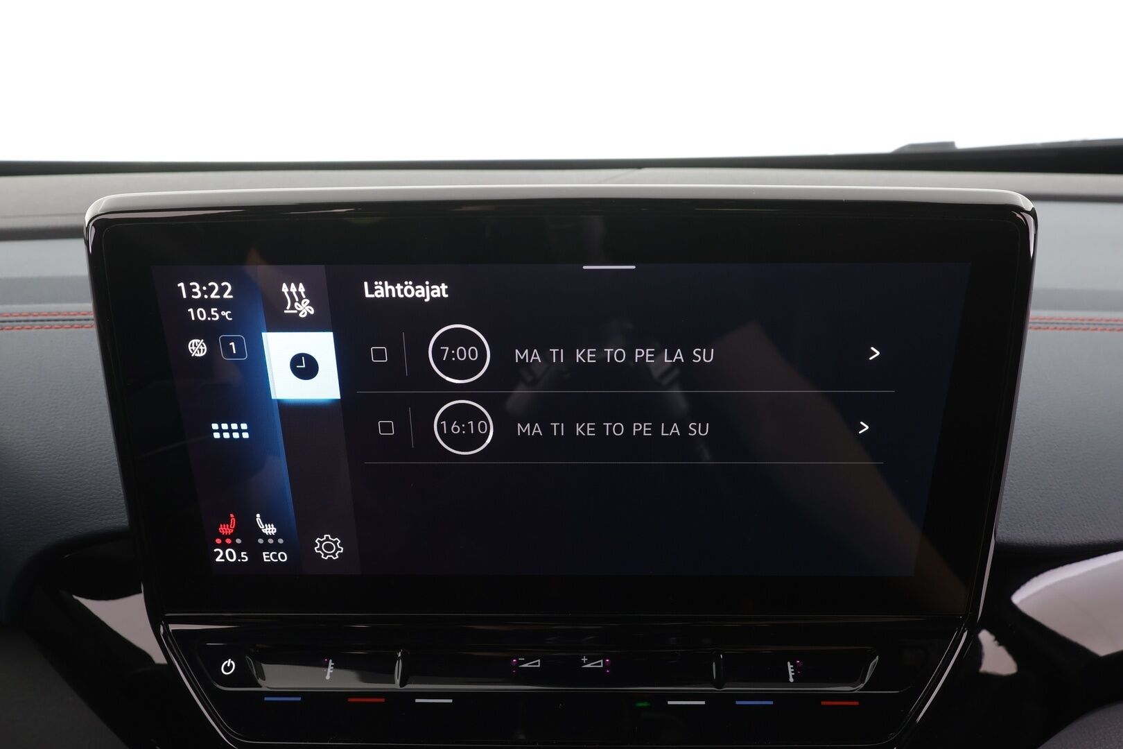 VOLKSWAGEN ID.4 2022 GTX Dual Motor 220kW - ILP | Koukku | ACC / Matrix | P.Kamera | Kaistavahti | NAVI | Keyless