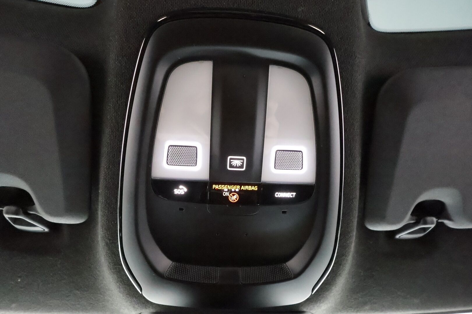 POLESTAR 2 2024 Long range Dual motor Performance 350kW, 82kWh - | Pilot&Plus Paketti | ACC | H&K | Lasikatto | 360° | Muistipenkki | Pixel LED | 2x Performance vanteet | Merkkihuollettu |