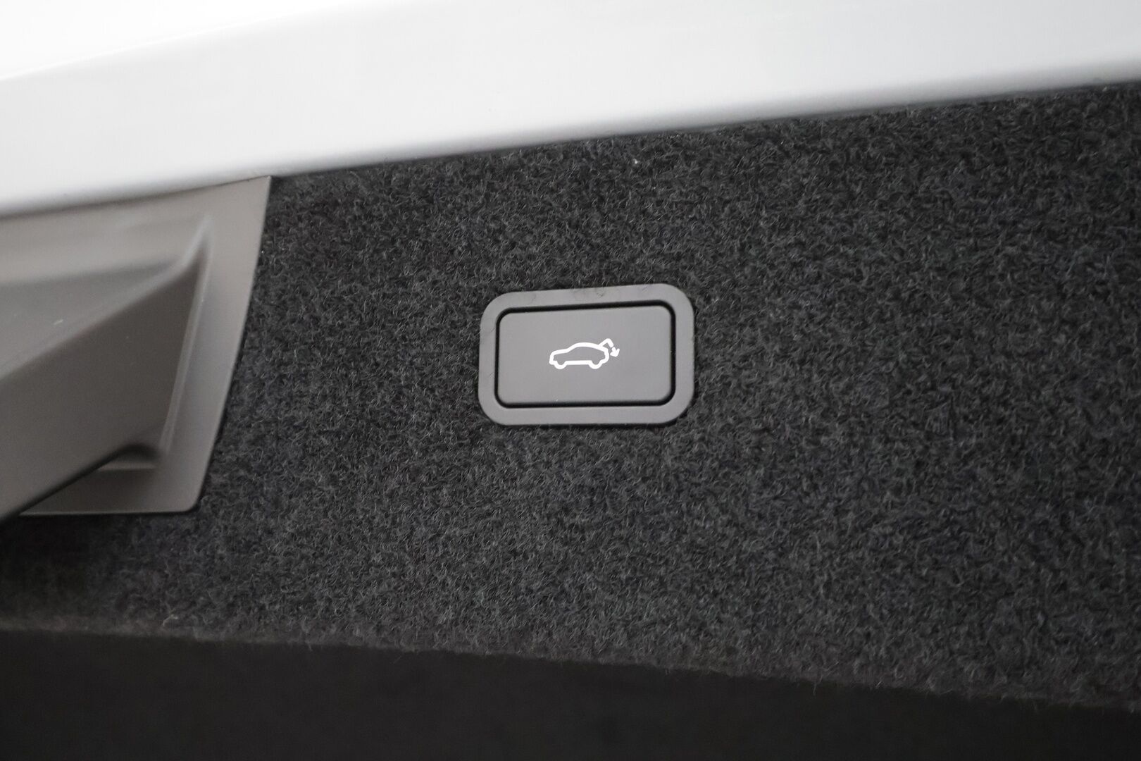 Polestar 4 2024 Long Range Dual motor * Pilot assist / ILP / Lasikatto / HUD / Pixel-LED / H/K / 360-Kamera / Sähkösäätöiset istuimet * - Tulossa Tampereelle!