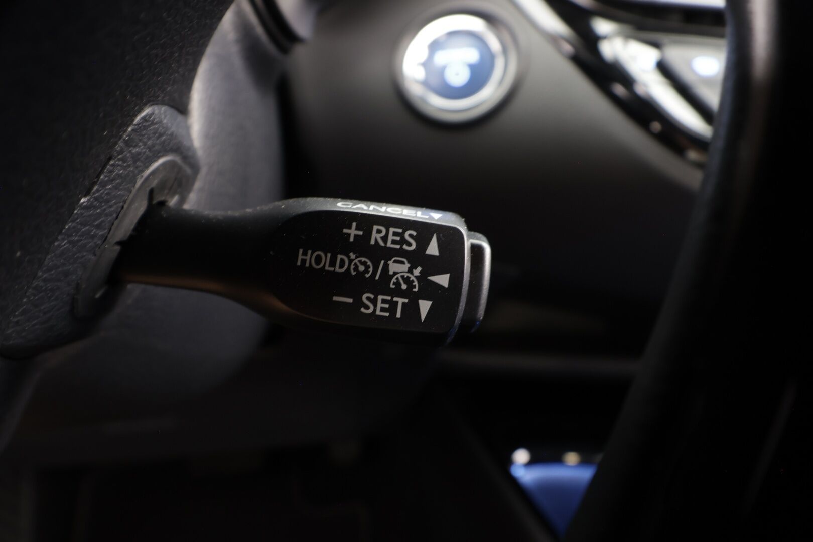 TOYOTA C-HR 2023 2,0 Hybrid Intense * ACC / LED / P.Kamera / Navi / Kaistavahti / Keyless * - | ACC | LED | P.Kamera | Navi | Kaistavahti | Keyless | Merkkihuollot |