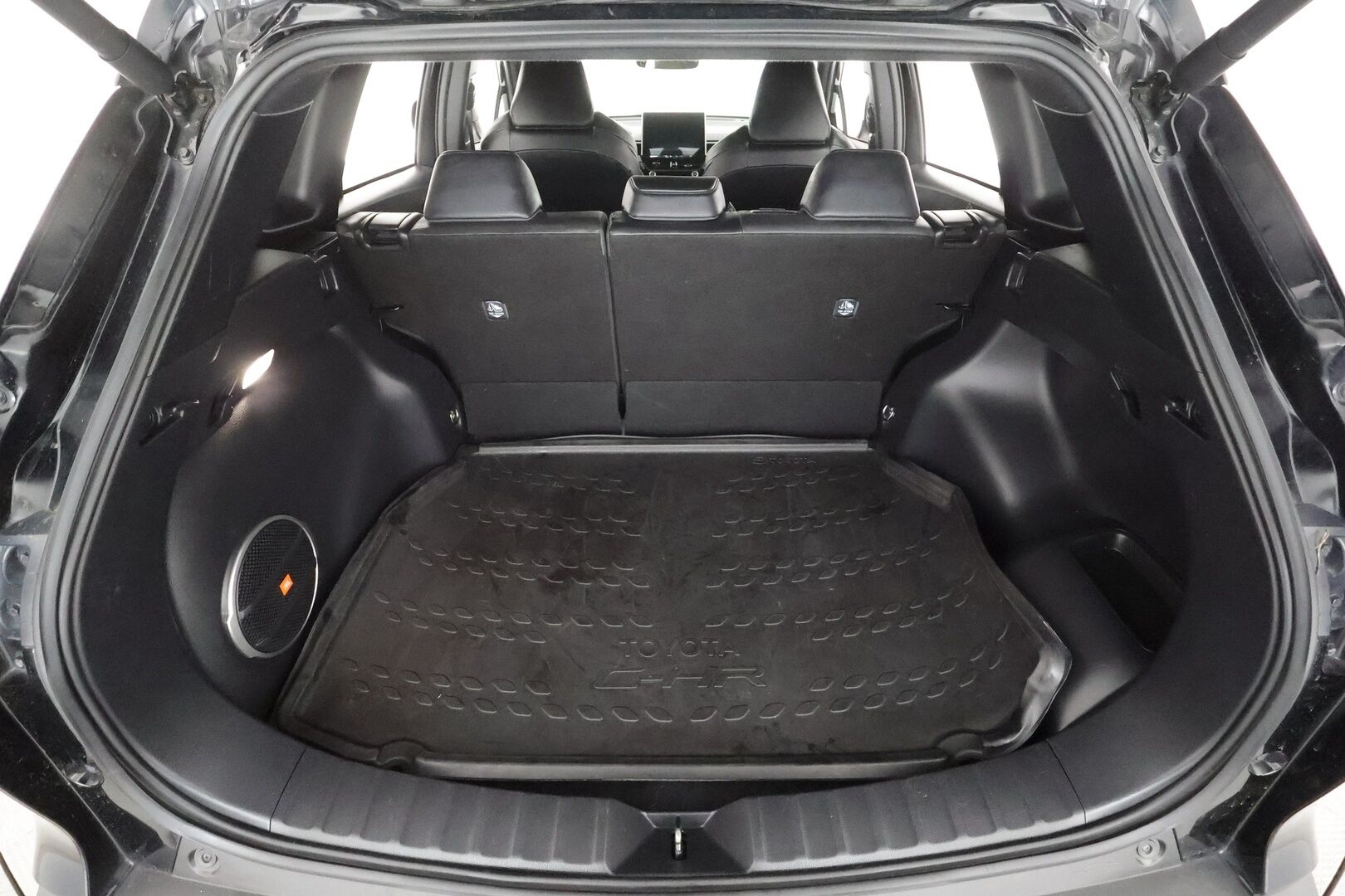TOYOTA COROLLA CROSS 2023 2.0 Hybrid AWD-i Premium - | ACC | JBL | P.Kamera | Sähköpenkki | Digimittari | Ratinlämmitin | Keylessgo | Nahat | LED | Ratinlämmitin |