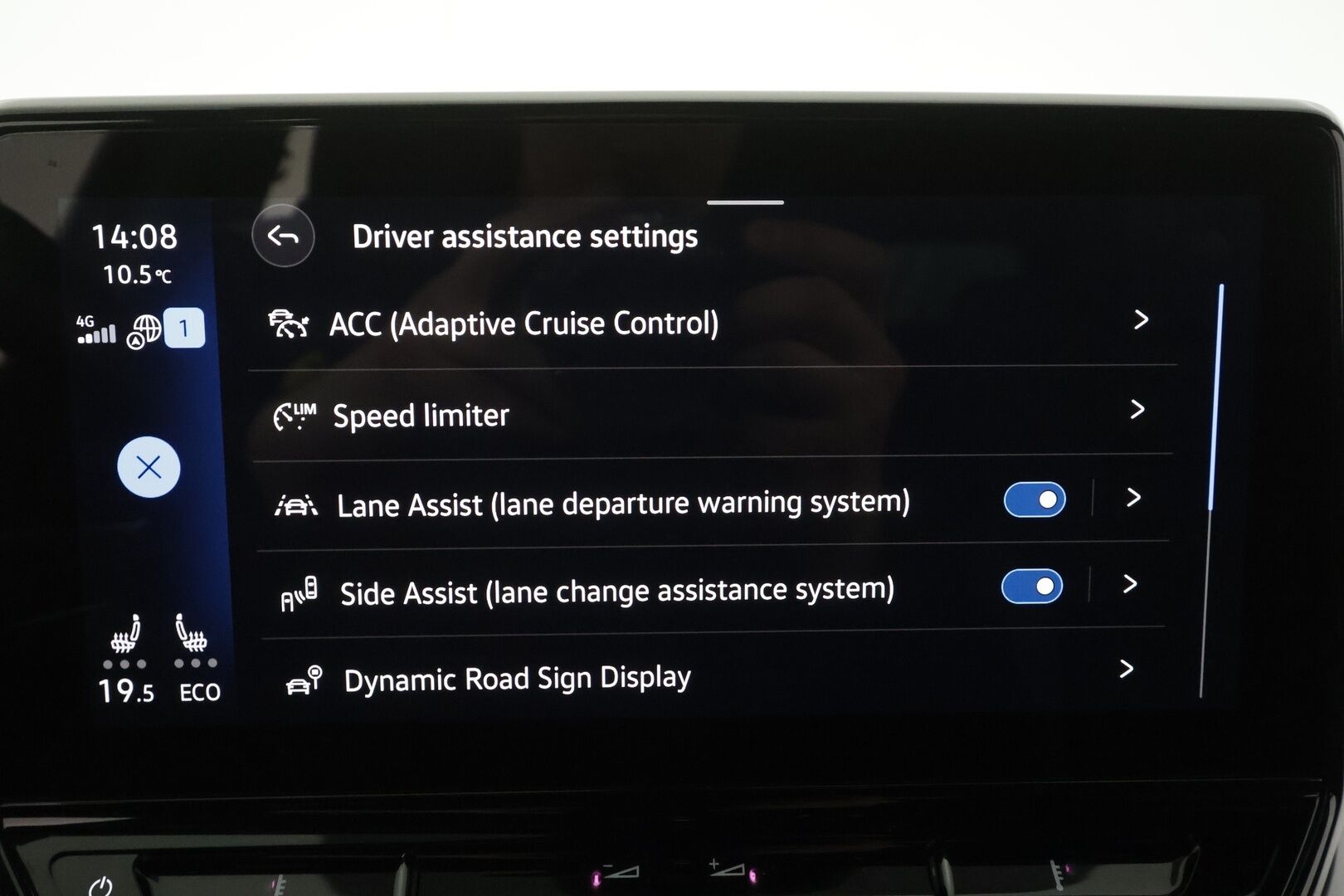 VOLKSWAGEN ID.4 2023 Pro Performance 150kW - | ACC | ILP | 360° | Koukku | Sähkökontti | Travel assist | Lämm. tuulilasi  | Kahdet renkaat aluvantein | Merkkihuollot |