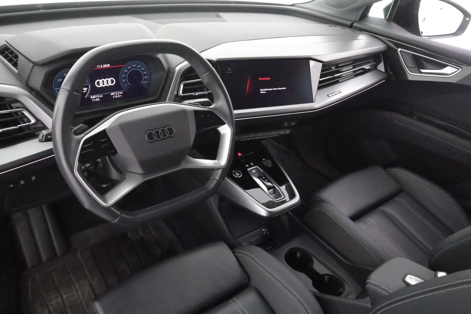 AUDI Q4 E-TRON 2024 82kWh 50 e-tron Quattro - ACC | SONOS | ILP | Koukku | Matrix | Nahat | Sähköpenkki | P.kamera