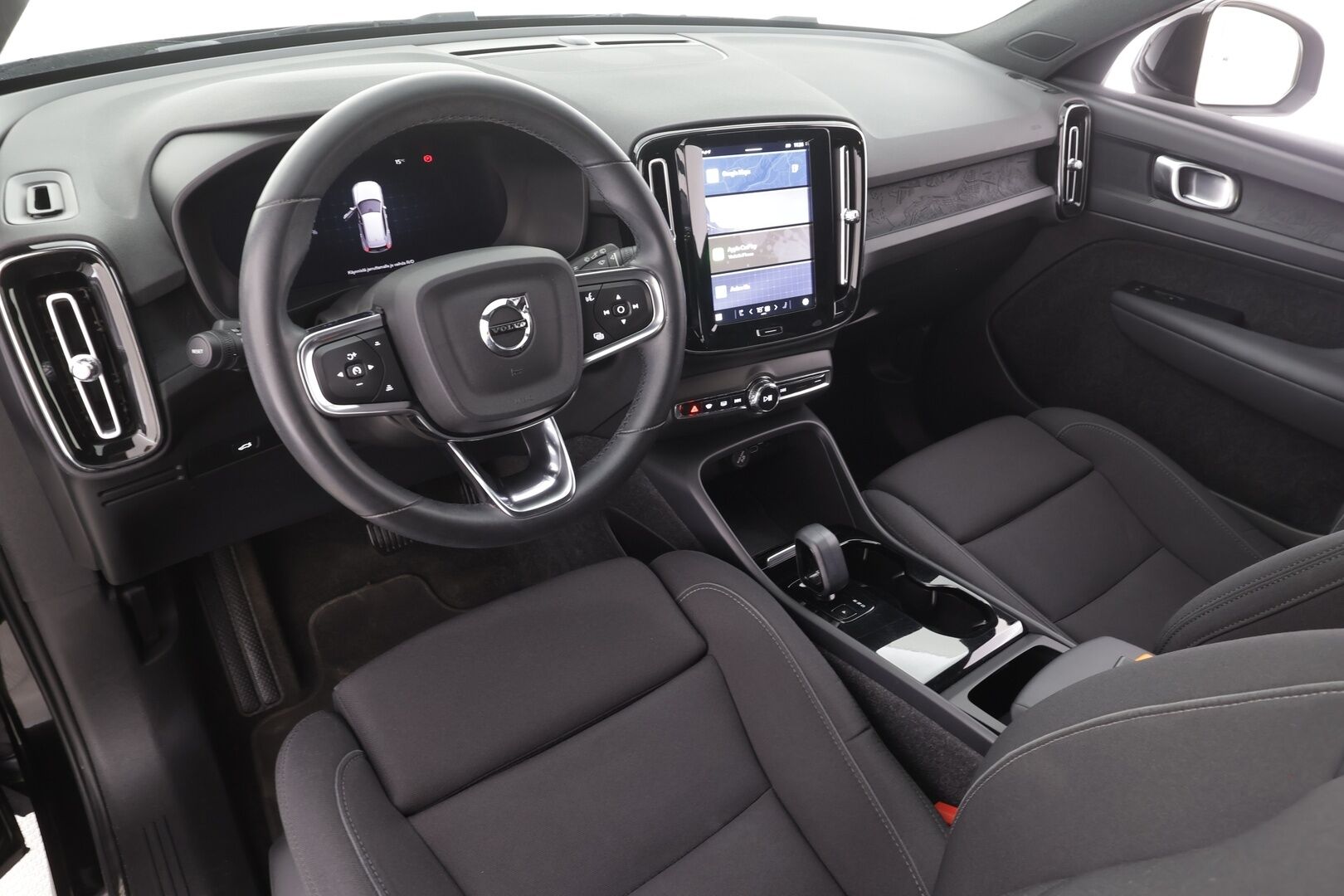 Volvo XC40 2023 Recharge Single Plus aut - ILP | ACC | LED | Kamera | Muistipenkki | Navi | SOH 96.6% | Kahdet renkaat aluvanteilla | Merkkihuollettu