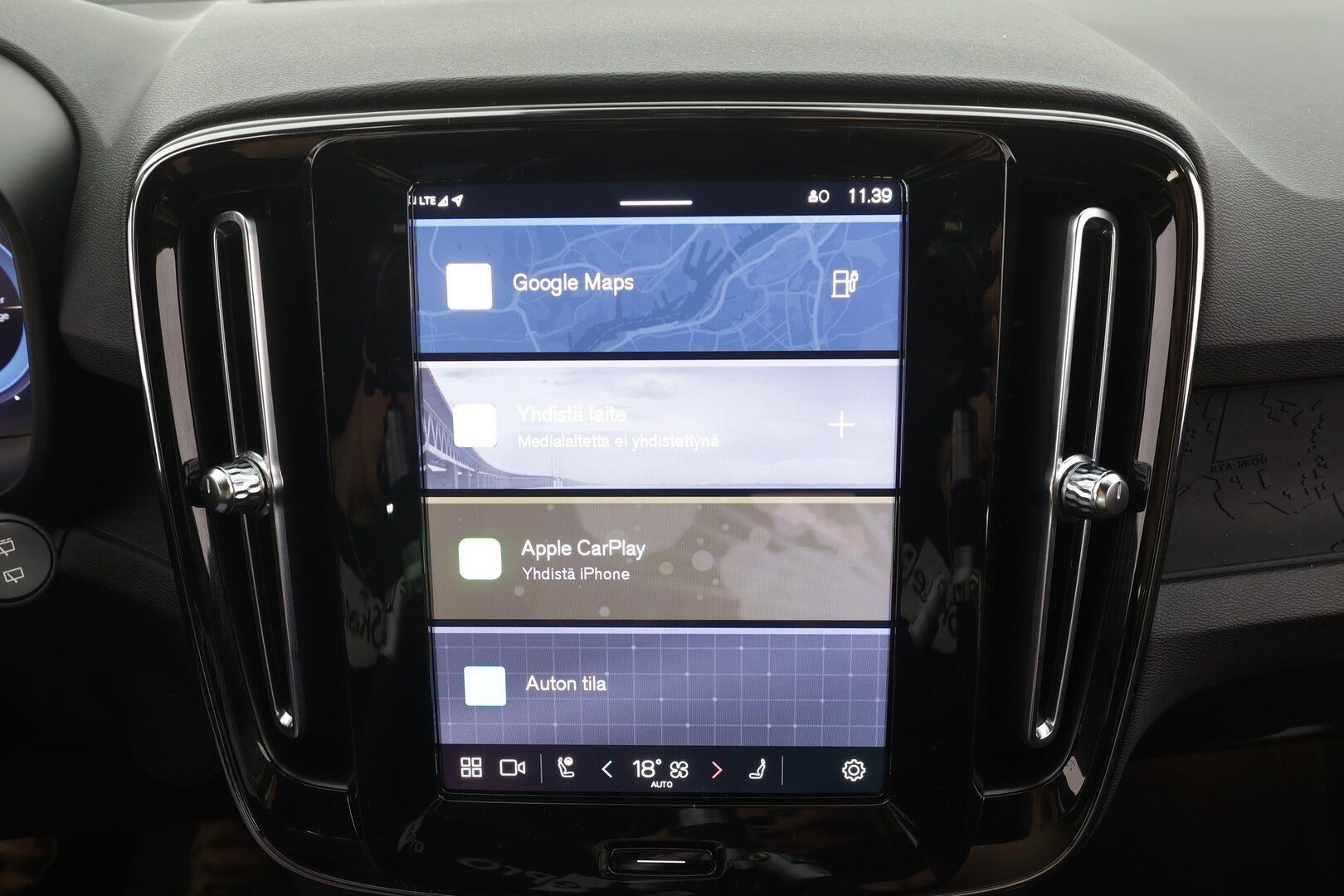 Volvo XC40 2023 Recharge Single Plus aut - ILP | ACC | LED | Kamera | Muistipenkki | Navi | SOH 96.6% | Kahdet renkaat aluvanteilla | Merkkihuollettu