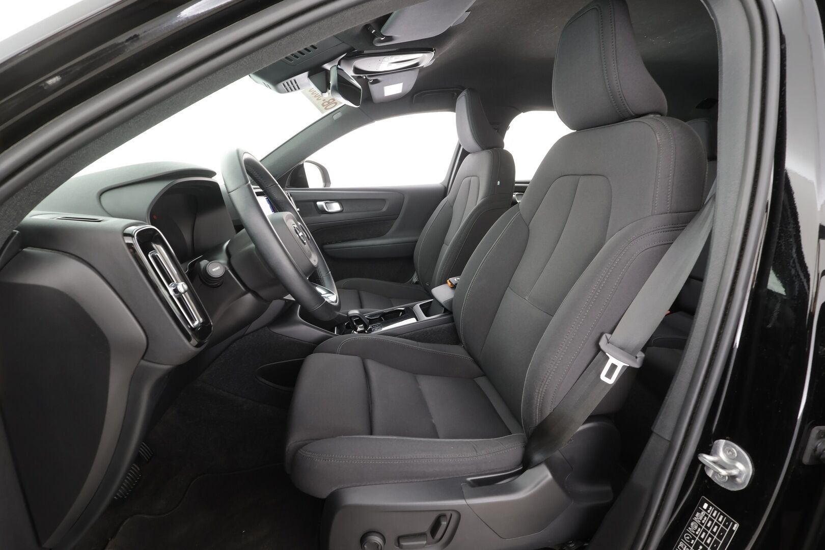Volvo XC40 2023 Recharge Single Plus aut - ILP | ACC | LED | Kamera | Muistipenkki | Navi | SOH 96.6% | Kahdet renkaat aluvanteilla | Merkkihuollettu