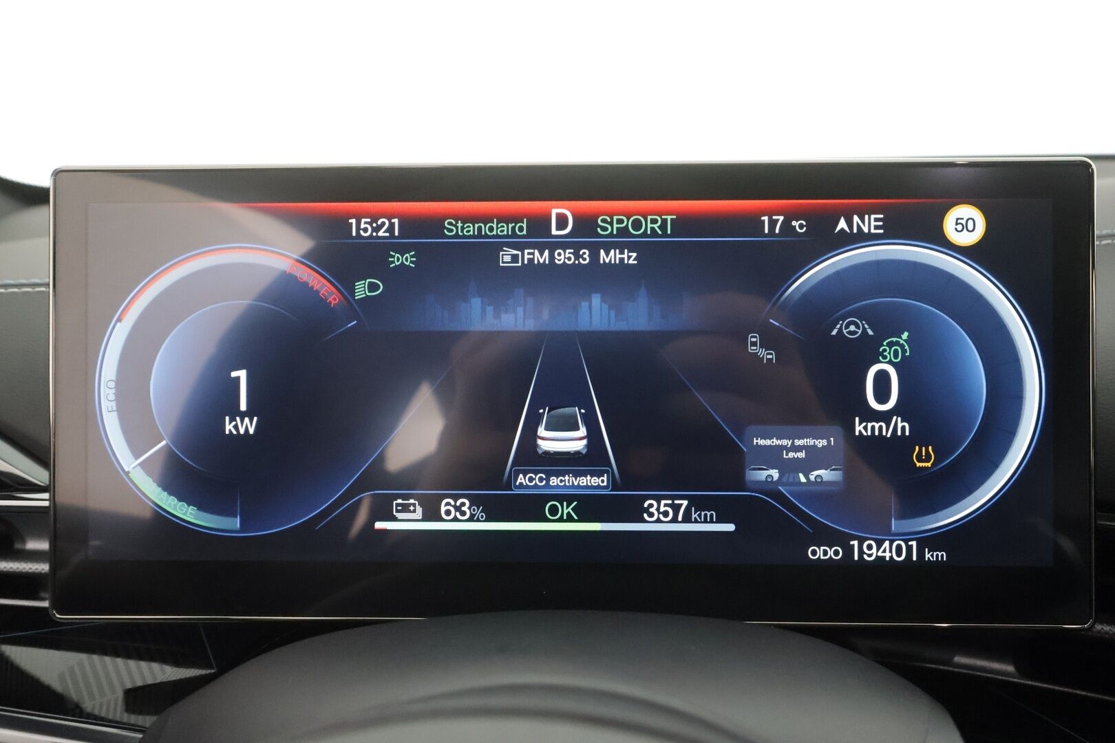 BYD SEAL 2025 Seal EV Design RWD 82,5kWh - | ACC | ILP | Dynaudio | 360° | Ilmastoidut nahat | Lasikatto | Sähköpenkit | Navi | LED | Keyless | Ratinlämmitin | Huippuvarusteet |