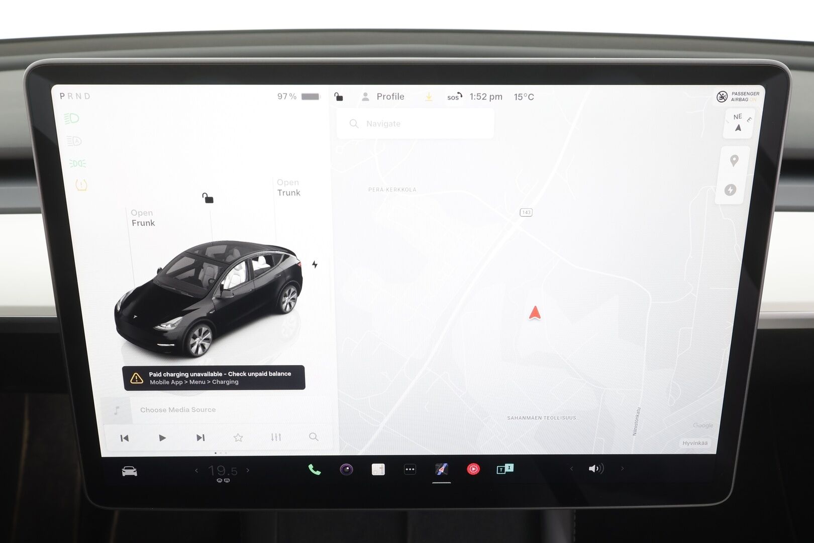 TESLA MODEL Y 2023 RWD - | Koukku | ILP | ACC | Lasikatto | Matrix-LED | P.Kamera | Muistipenkki | Premium Audio | Navi | Keyless | 2x Latauskaapelit |