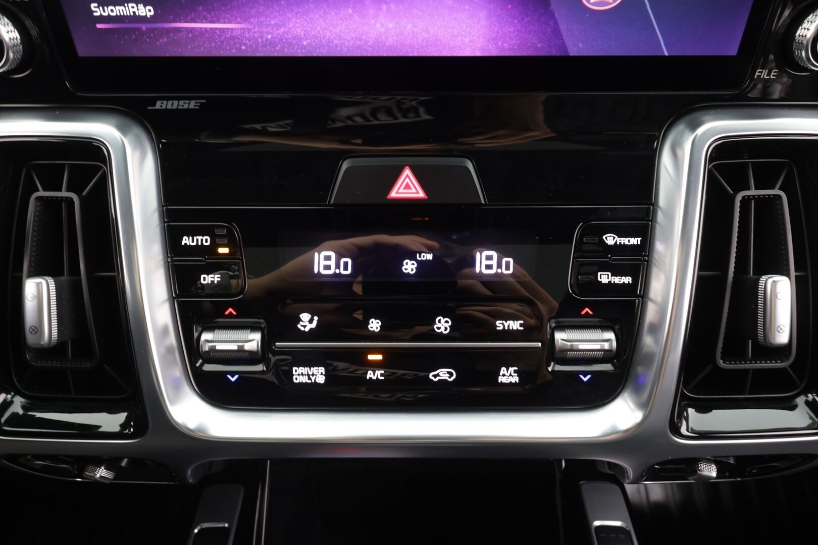 KIA SORENTO 2022 1,6 T-GDI Plug-in Hybrid AWD Business Luxury AT 7P - | SCC | Lisälämmitin | HUD | Panorama | Bose | LED | Muistipenkki | 360-Kamera | Keyless | Ilmastoidut Nahat | Kahdet Renkaat | Koti & Kauppalaturi |