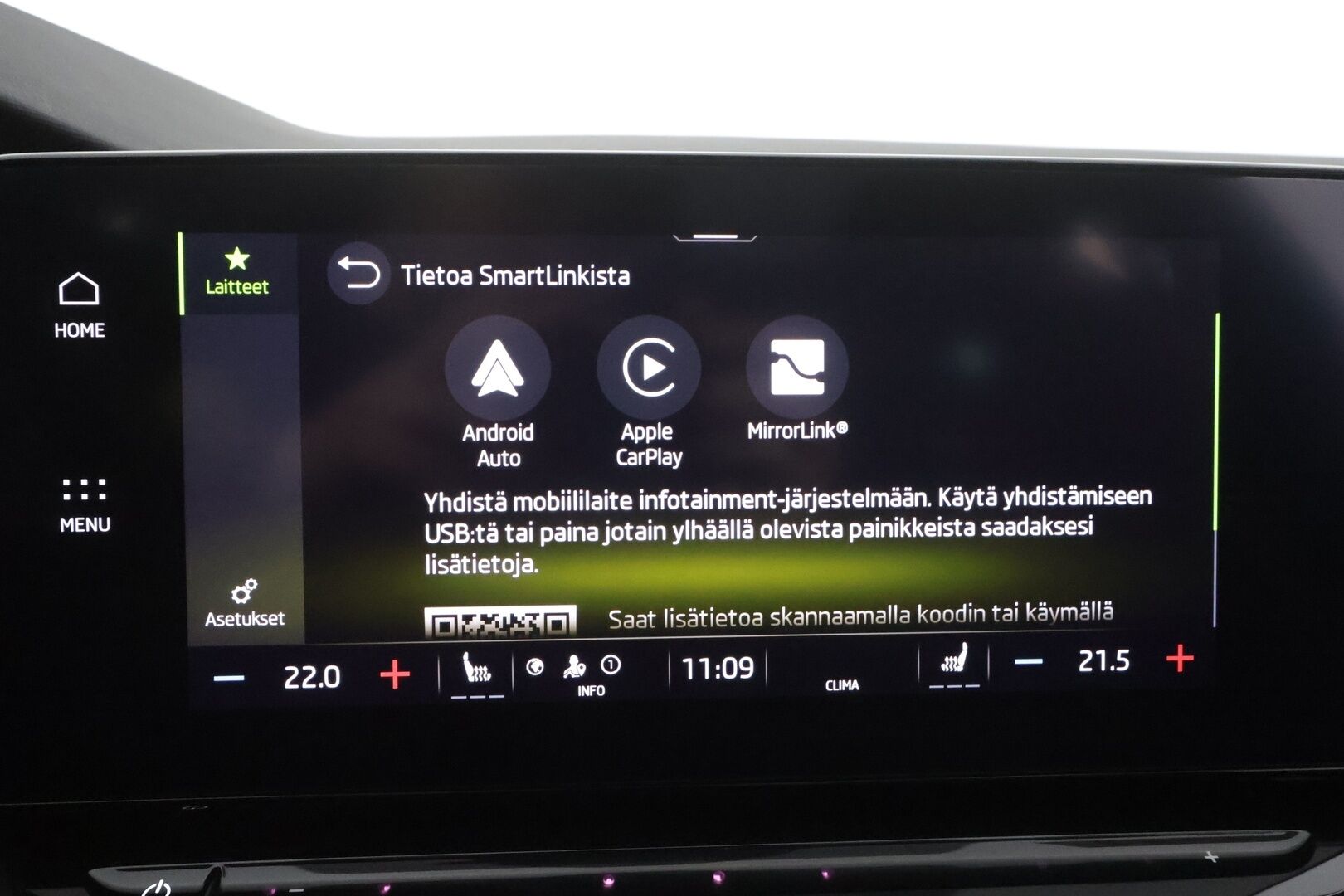 SKODA OCTAVIA 2023 Combi 2,0 TDI 200 4x4 RS DSG Autom. - | Panorama | Webasto | Matrix | ACC | HUD | Hierovat Sporttipenkit Muistilla | P.Kamera | Kaistavahti | Navi | Keyless | Kahdet renkaat |