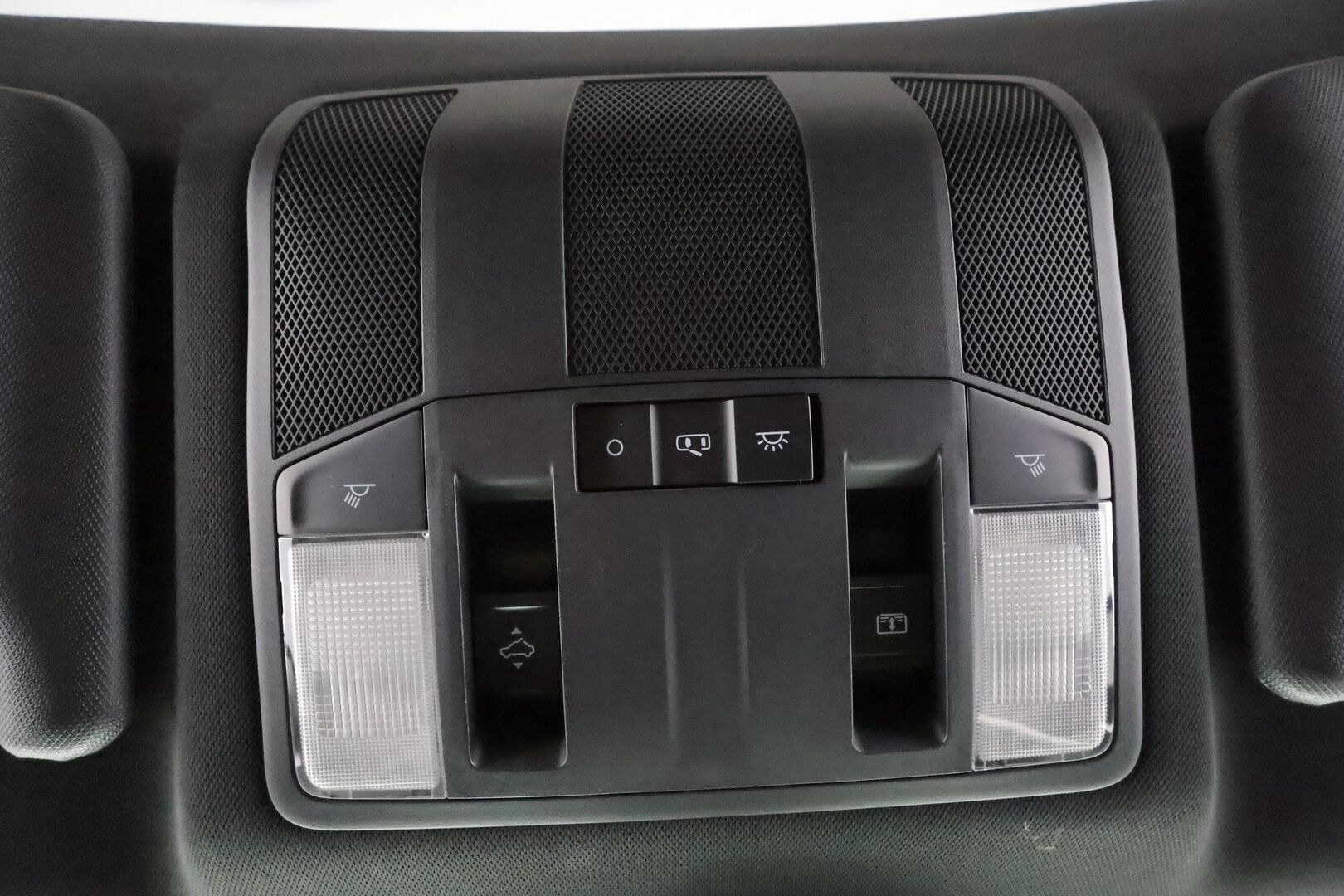 Mitsubishi Eclipse Cross 2021 2.4 PHEV Instyle 4WD - | ACC | 360° | HUD | Nahat | Panorama | Koukku | LED | Navi | 2x renkaat aluvantein |
