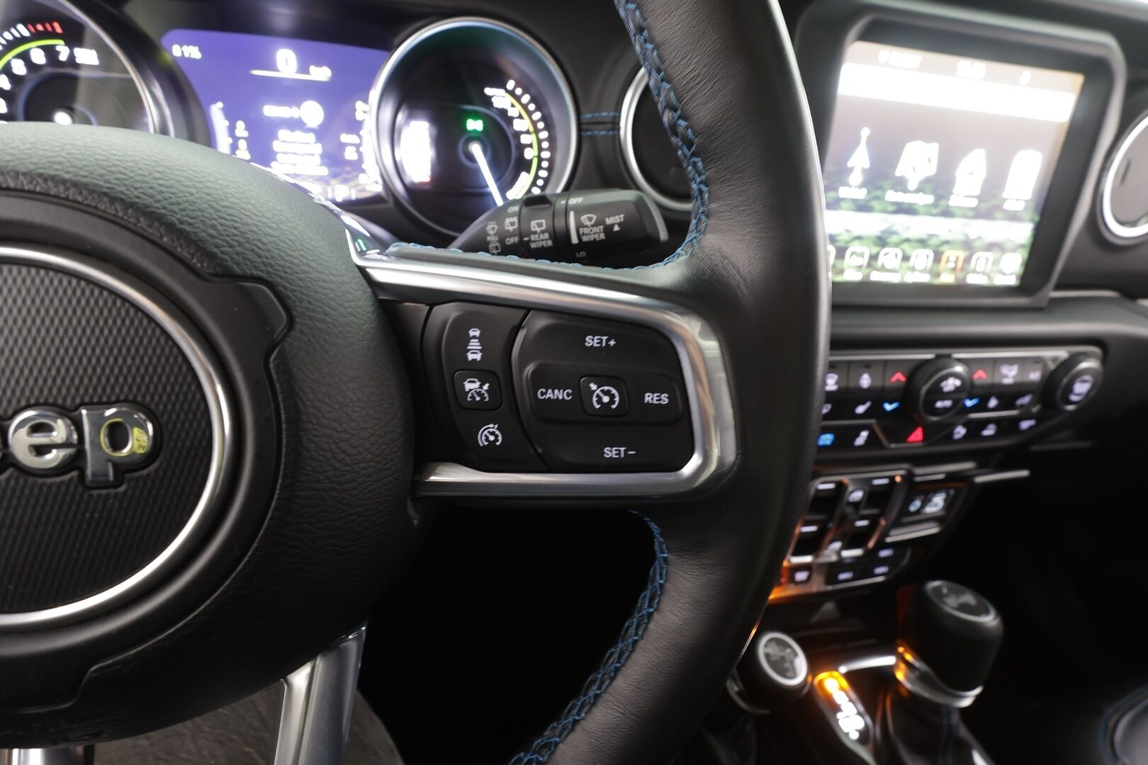 JEEP WRANGLER 2022 Rubicon 2.0 PHEV AT8 4x4 - ACC | Vetokoukku | Alpine Audio | 180-Kamera | Nahkasisusta | KeylessGo | Navi | Merkkihuollot | BLIS | Huippuvarusteet!