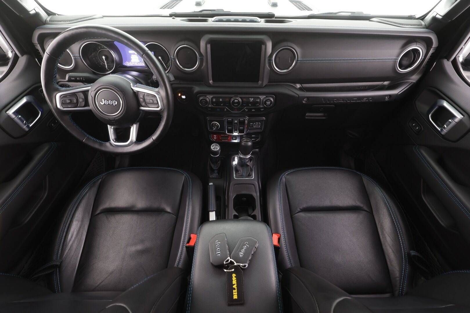 JEEP WRANGLER 2022 Rubicon 2.0 PHEV AT8 4x4 - ACC | Vetokoukku | Alpine Audio | 180-Kamera | Nahkasisusta | KeylessGo | Navi | Merkkihuollot | BLIS | Huippuvarusteet!