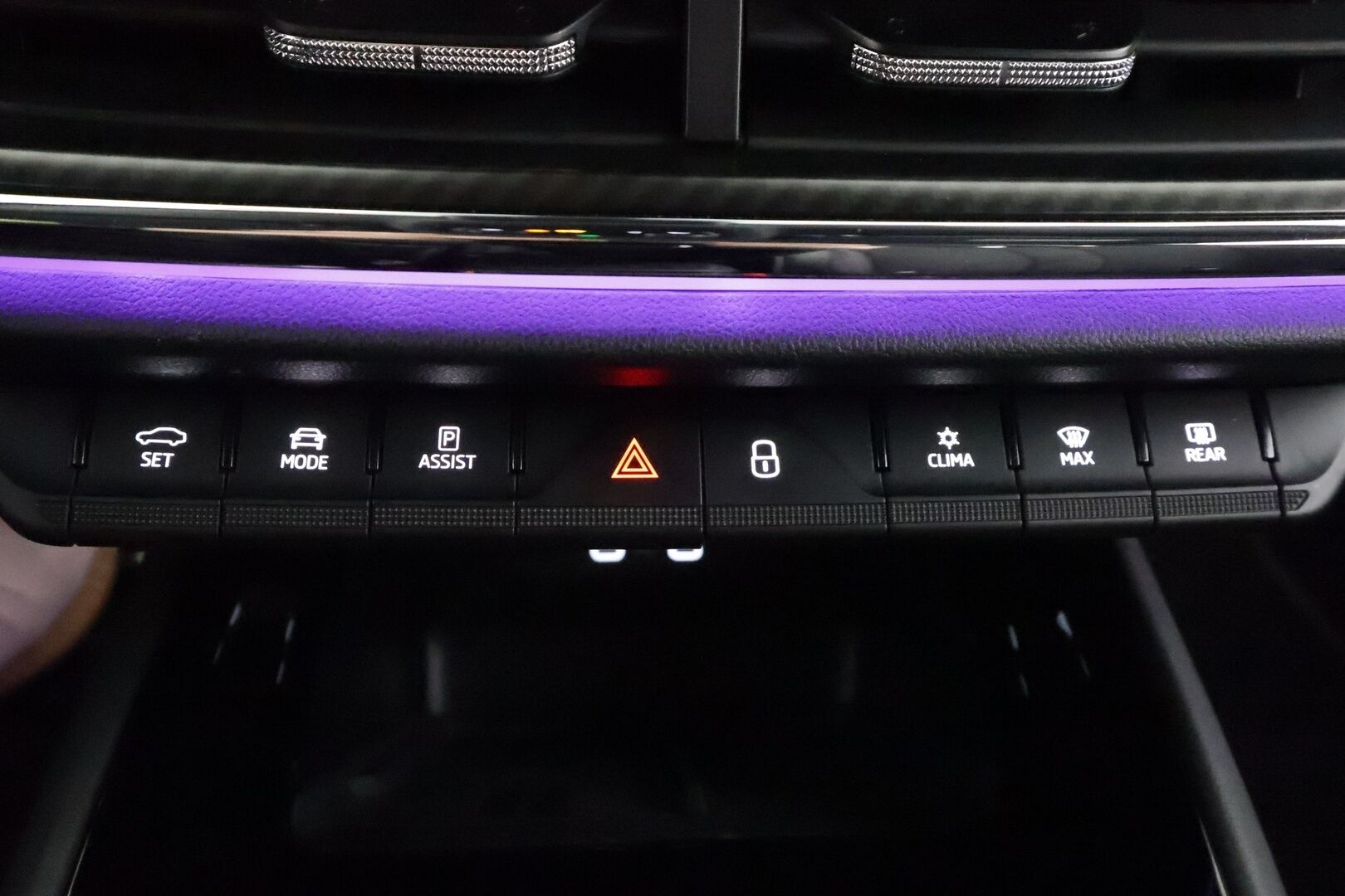 SKODA ENYAQ 2023 80x 4x4 SportLine iV - | ACC | ILP | Skoda crystal Matrix-LED | Canton | HUD | Muistipenkit |         360-Kamera | Puolinahat | Keyless | 