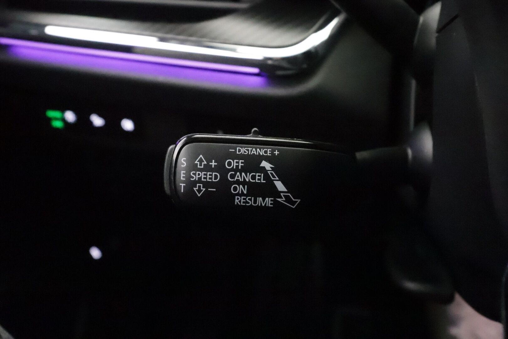 SKODA ENYAQ 2023 80x 4x4 SportLine iV - | ACC | ILP | Skoda crystal Matrix-LED | Canton | HUD | Muistipenkit |         360-Kamera | Puolinahat | Keyless | 