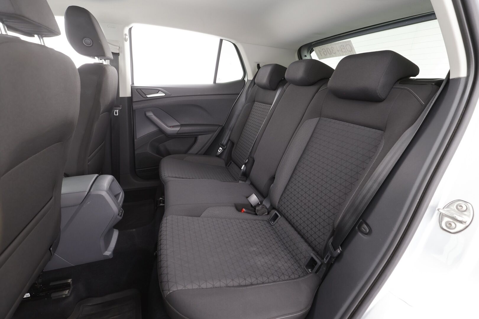 VOLKSWAGEN T-CROSS 2019 1,0 TSI 70 kW - | Vakkari | Kaistavahti | Katveavustin | Bluetooth | Ilmastointi | Penkinlämmittimet | Merkkihuollot | Kahdet renkaat |