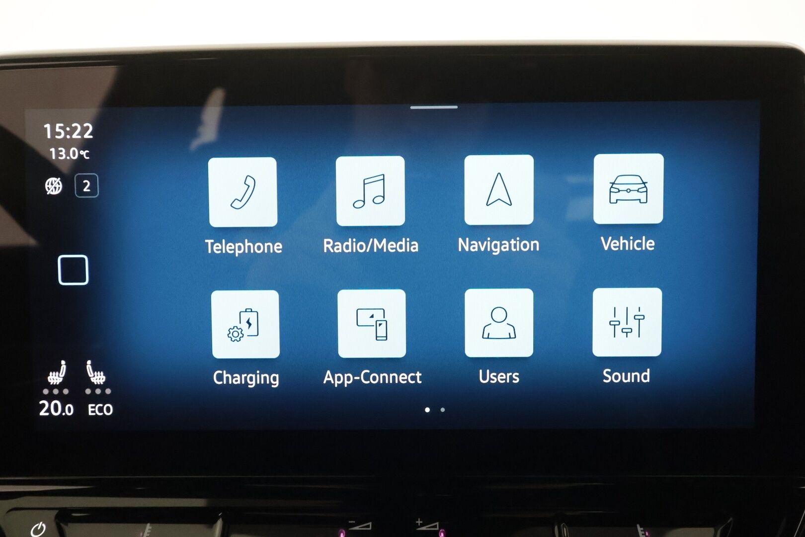 VOLKSWAGEN ID.4 2023 Pro Performance 150 kW, akku 77 kWh - | ACC | ILP | Koukku | IQ.Light | P.Kamera | Navi | Keyless | Ratinlämmitin | Ambient | Kahdet renkaat aluvanteilla | Merkkihuollettu |
