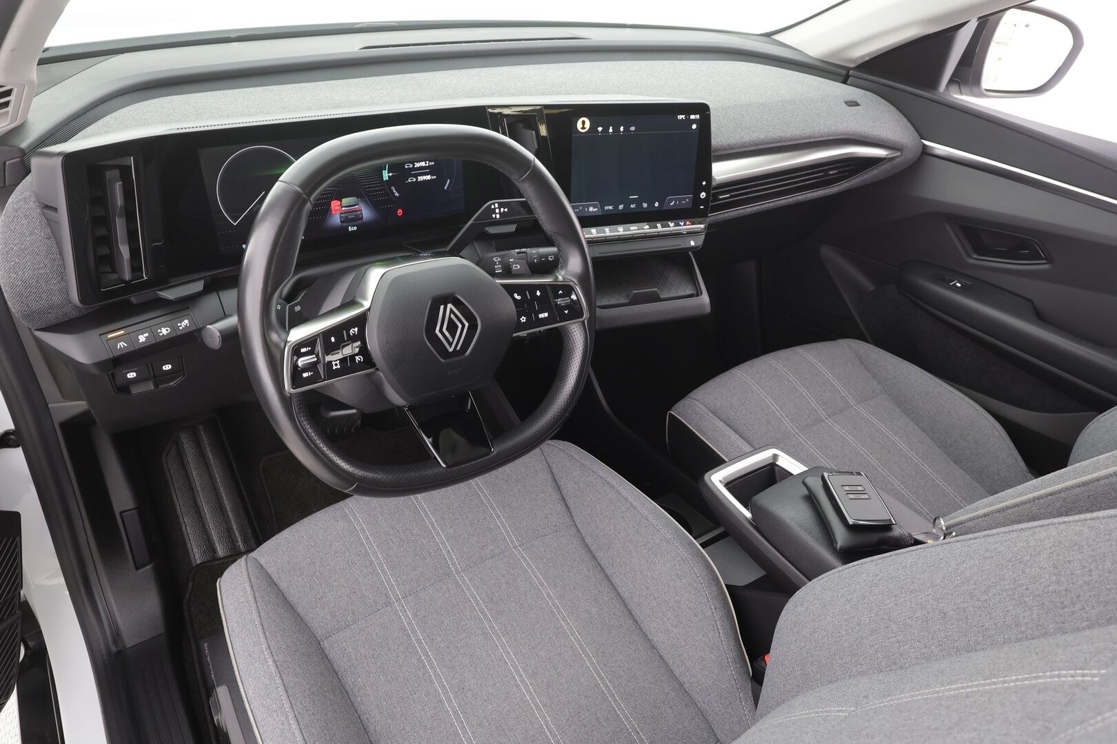 RENAULT MEGANE 2023 E-Tech electric 40kWh 130hv Equilibre - | Vakkari | ILP | Kaistavahti | LED | Apple&Android | Keyless | Digimittari | Merkkihuollettu |