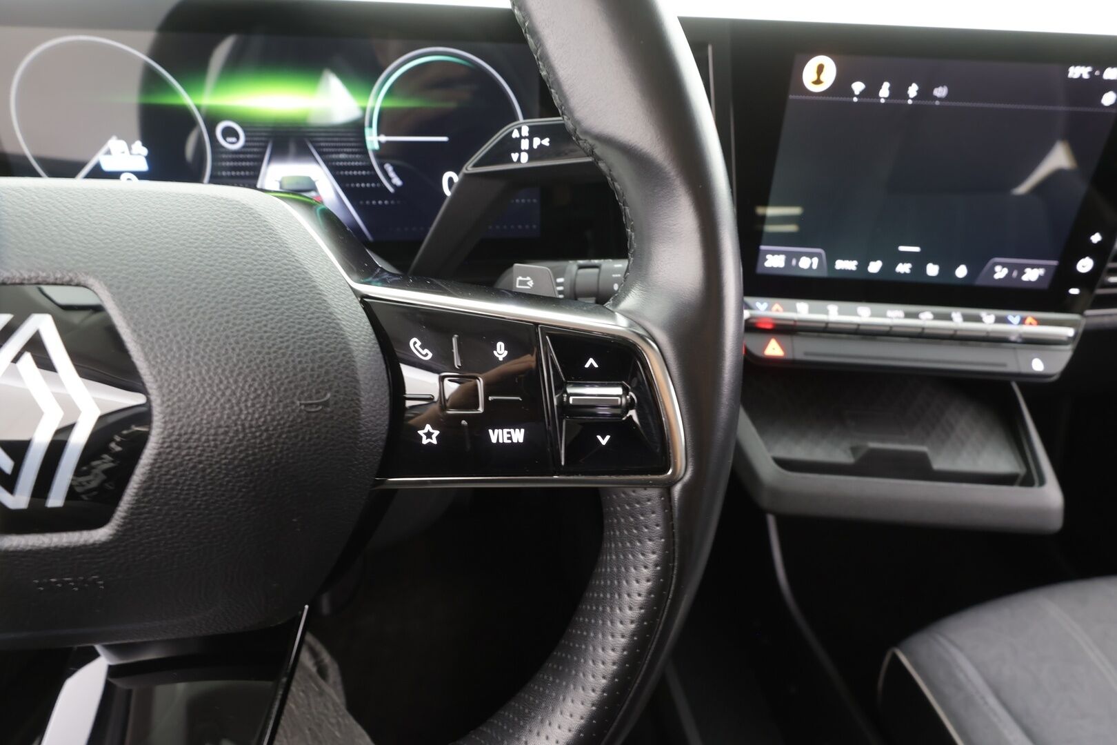 RENAULT MEGANE 2023 E-Tech electric 40kWh 130hv Equilibre - | Vakkari | ILP | Kaistavahti | LED | Apple&Android | Keyless | Digimittari | Merkkihuollettu |