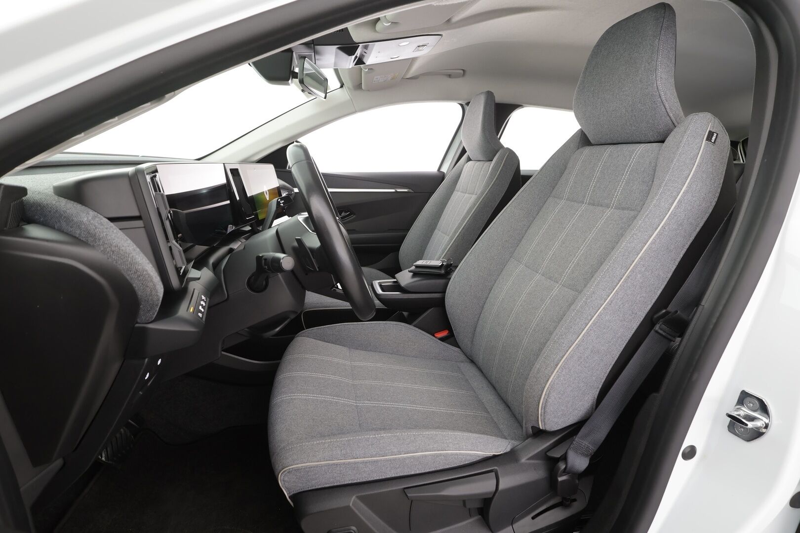 RENAULT MEGANE 2023 E-Tech electric 40kWh 130hv Equilibre - | Vakkari | ILP | Kaistavahti | LED | Apple&Android | Keyless | Digimittari | Merkkihuollettu |