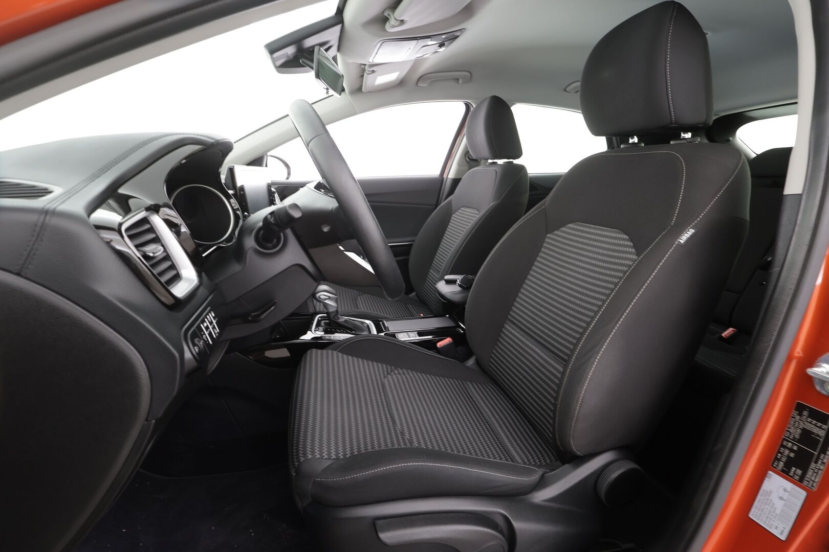 KIA XCEED 2023 1,6 GDI Plug-In Hybrid EX DCT - | P.Kamera | ACC | LED | Kaistavahti | Keyless | Apple&Android | Ratinlämmitys | Merkkihuollot |