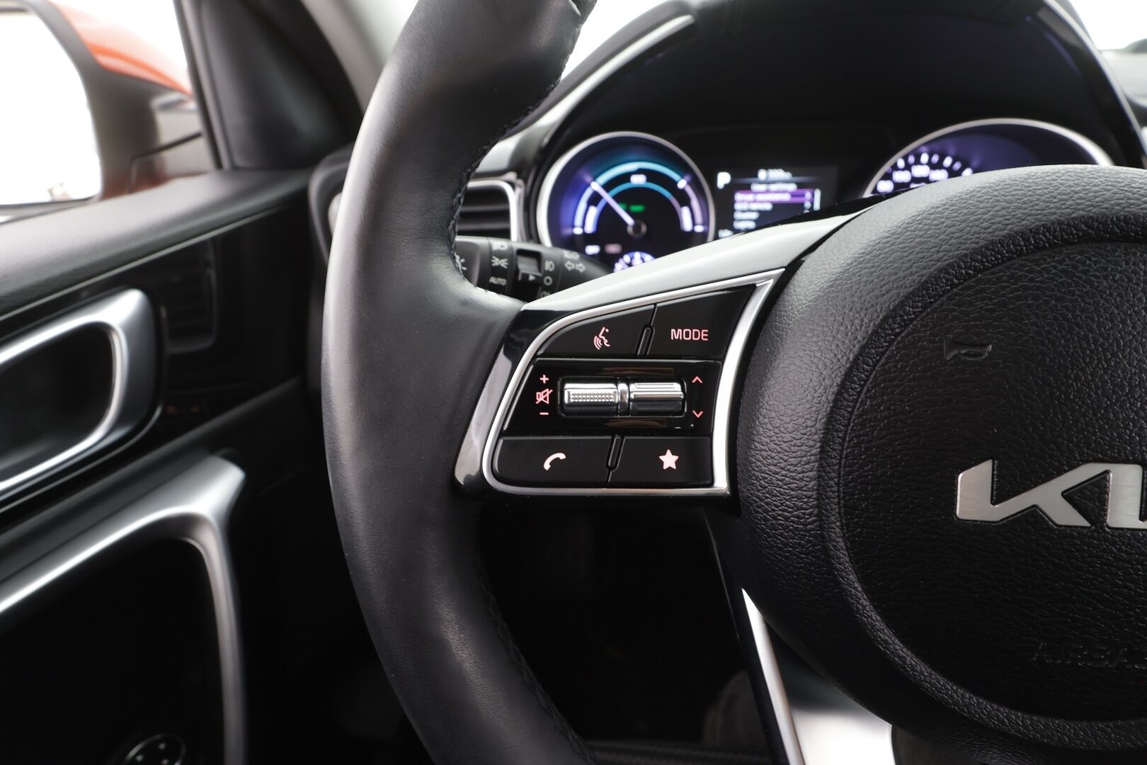 KIA XCEED 2023 1,6 GDI Plug-In Hybrid EX DCT - | P.Kamera | ACC | LED | Kaistavahti | Keyless | Apple&Android | Ratinlämmitys | Merkkihuollot |