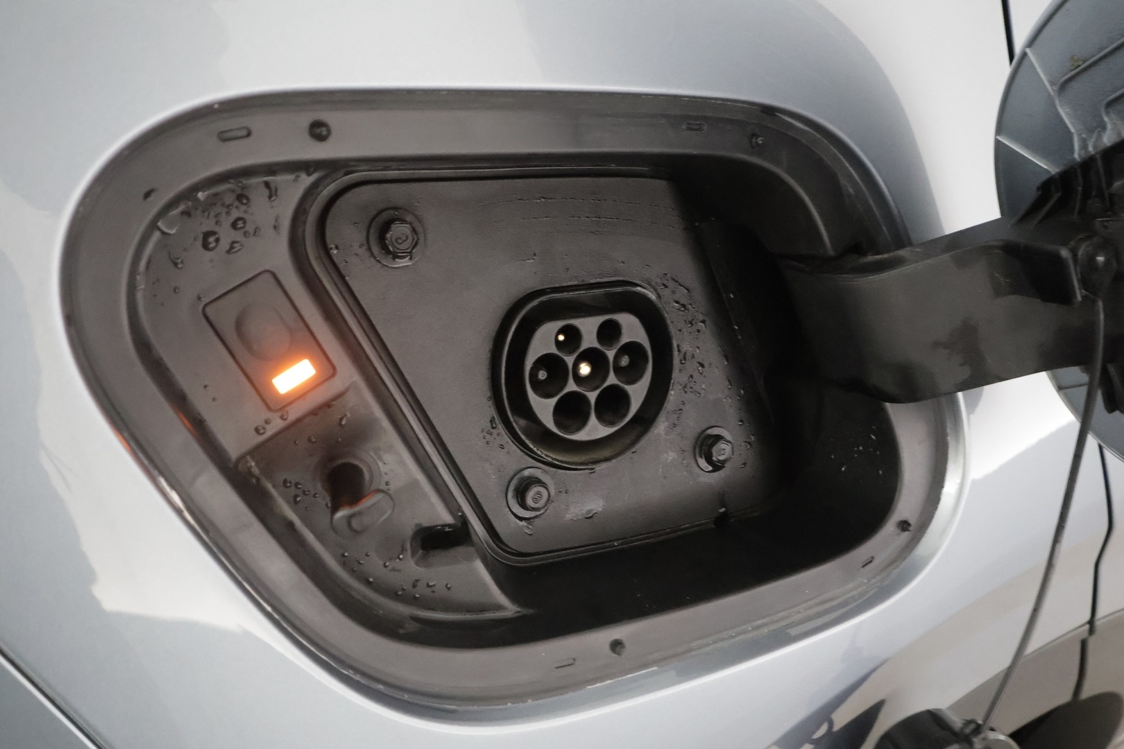 KIA SPORTAGE 2022 1,6 T-GDI AWD Plug-in Hybrid Business Premium AT 265hv - | ACC | P.Kamera | Sähöpenkit | Navi | LED | Digimittari | Puolinahat | Ratinlämmitin | Apple&Android | Merkkihuollettu |