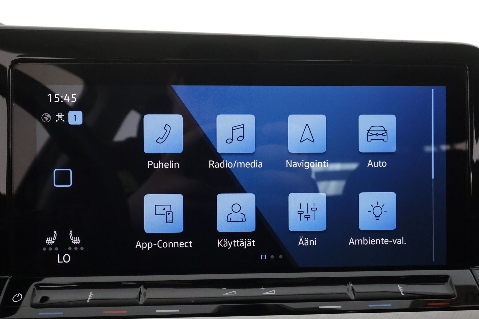 VOLKSWAGEN GOLF 2023 Comfort 1,5 TSI 96 kW - | ACC | LED | Digimittaristo | Ambient | Kaistavahti | Navi | Lämm. ratti | P. tutkat | 2x renkaat vanteineen | ALV | 