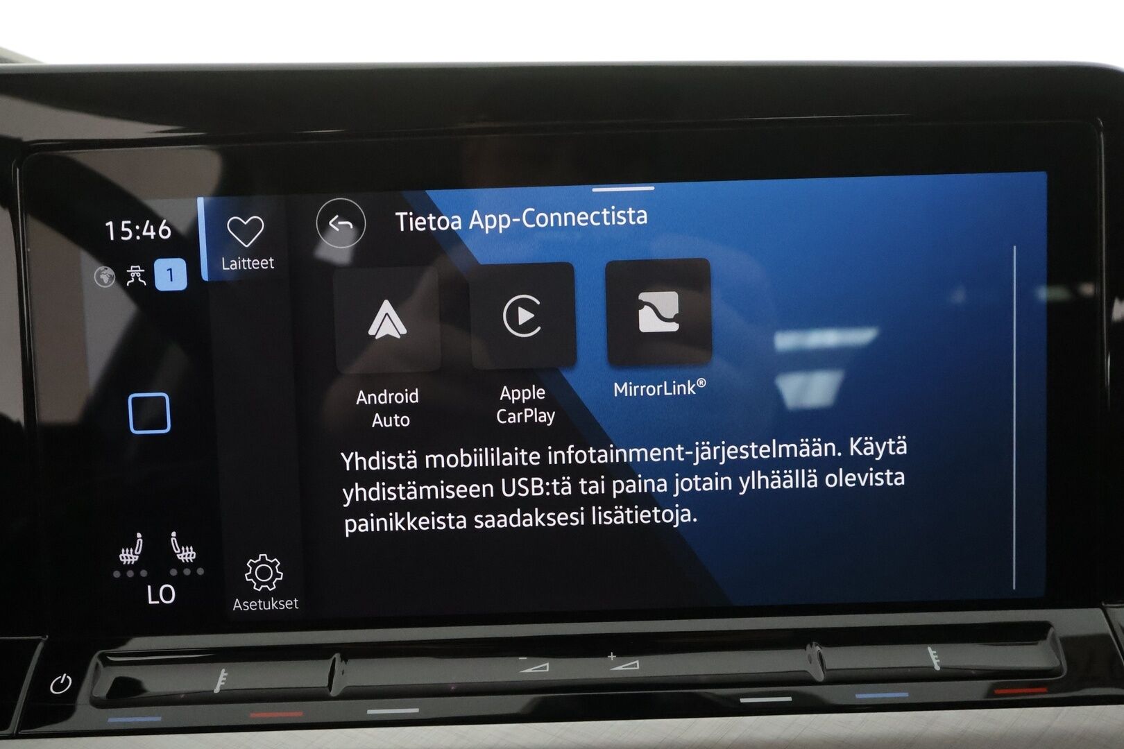 VOLKSWAGEN GOLF 2023 Comfort 1,5 TSI 96 kW - | ACC | LED | Digimittaristo | Ambient | Kaistavahti | Navi | Lämm. ratti | P. tutkat | 2x renkaat vanteineen | ALV | 