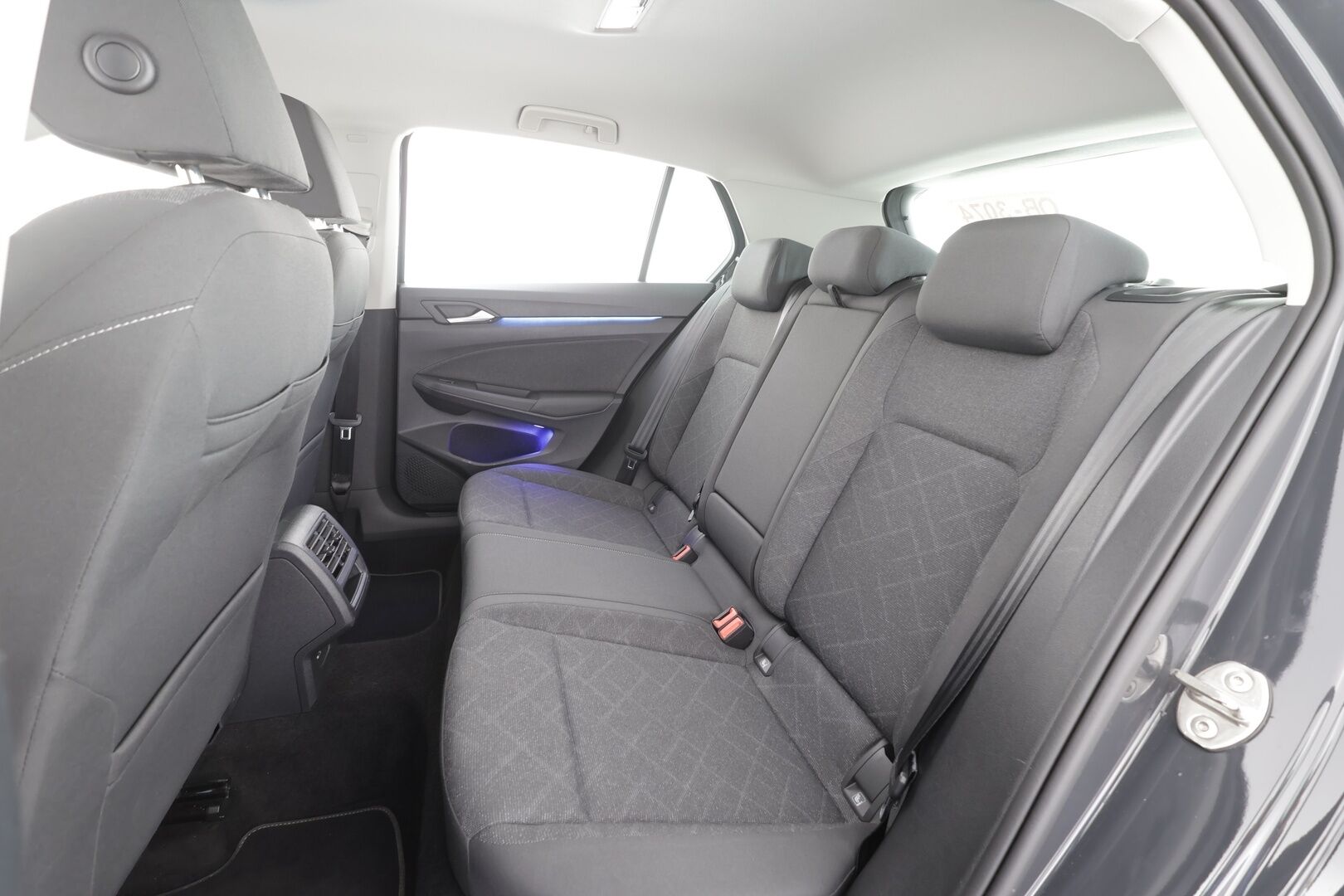 VOLKSWAGEN GOLF 2023 Comfort 1,5 TSI 96 kW - | ACC | LED | Digimittaristo | Ambient | Kaistavahti | Navi | Lämm. ratti | P. tutkat | 2x renkaat vanteineen | ALV | 