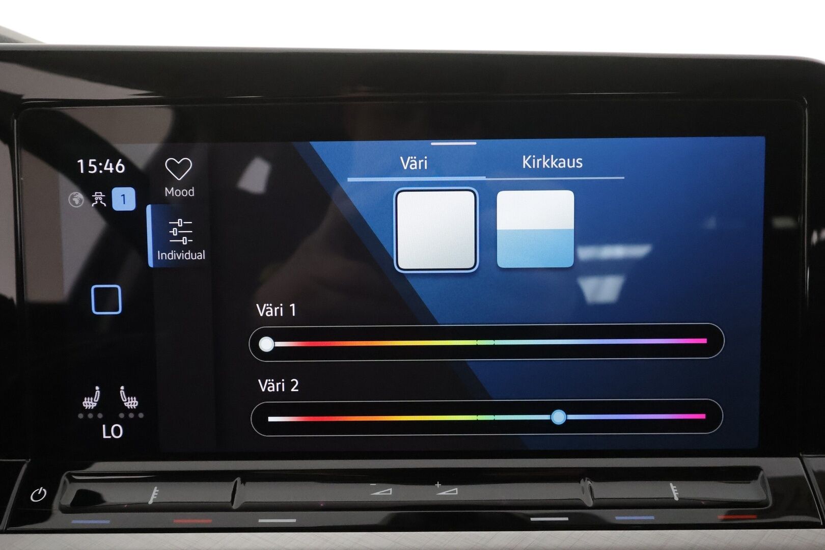 VOLKSWAGEN GOLF 2023 Comfort 1,5 TSI 96 kW - | ACC | LED | Digimittaristo | Ambient | Kaistavahti | Navi | Lämm. ratti | P. tutkat | 2x renkaat vanteineen | ALV | 
