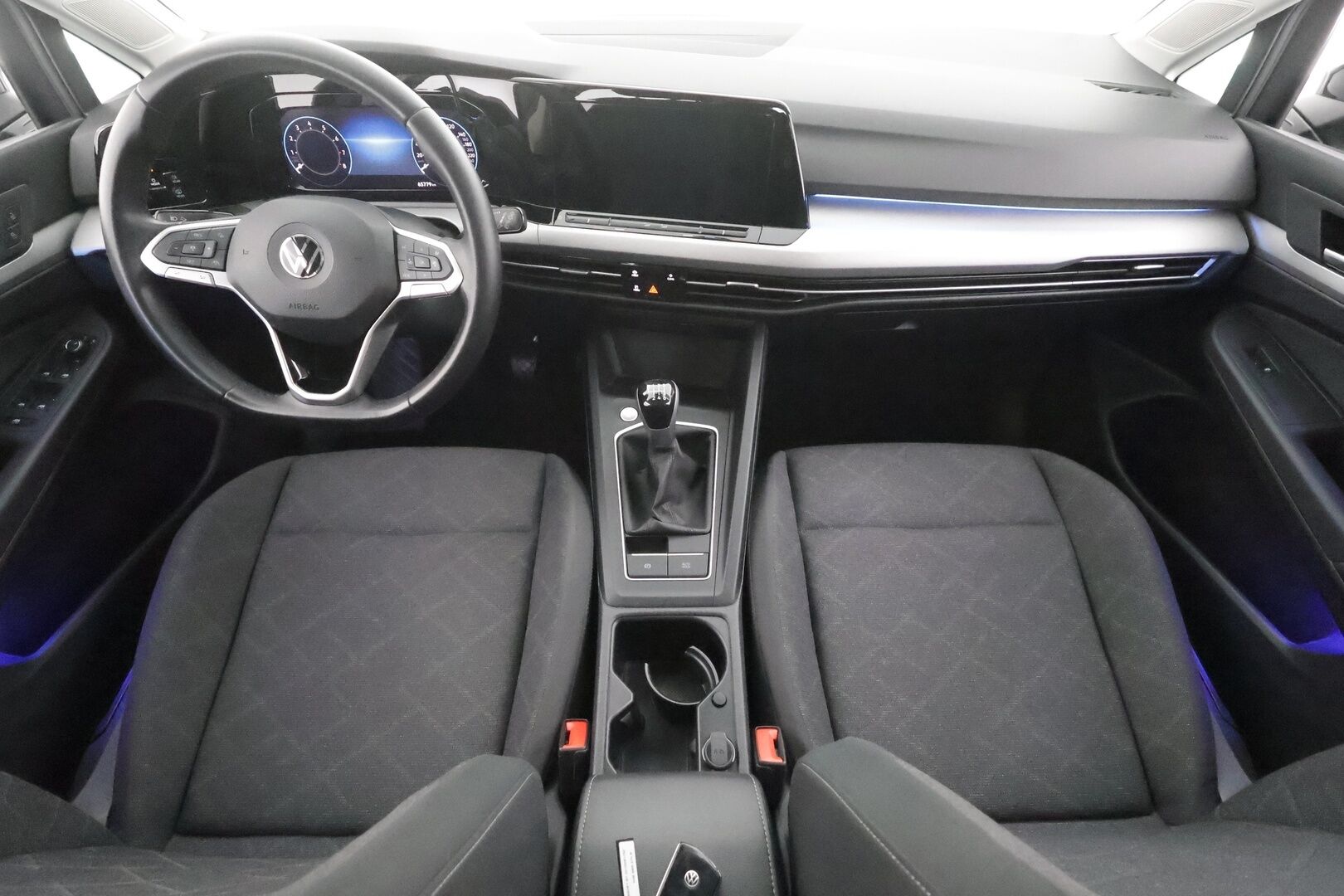 VOLKSWAGEN GOLF 2023 Comfort 1,5 TSI 96 kW - | ACC | LED | Digimittaristo | Ambient | Kaistavahti | Navi | Lämm. ratti | P. tutkat | 2x renkaat vanteineen | ALV | 