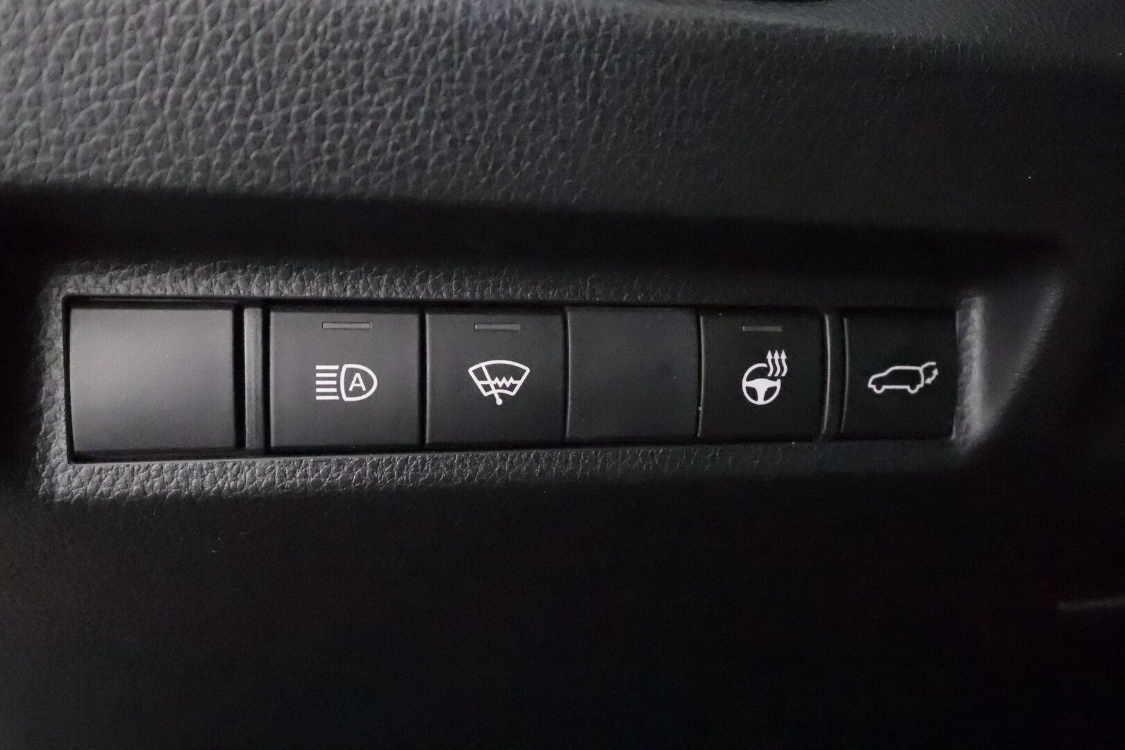 TOYOTA RAV4 PLUG-IN 2022 Hybrid 2,5 AWD-i Active - ACC | Lisälämmitin | Sähköpenkki | Peruutuskamera | Keyless | Lämm. ohjauspyörä | Apple & Android | 2x renkaat aluvantein | Merkkihuoltohistoria | ALV |
